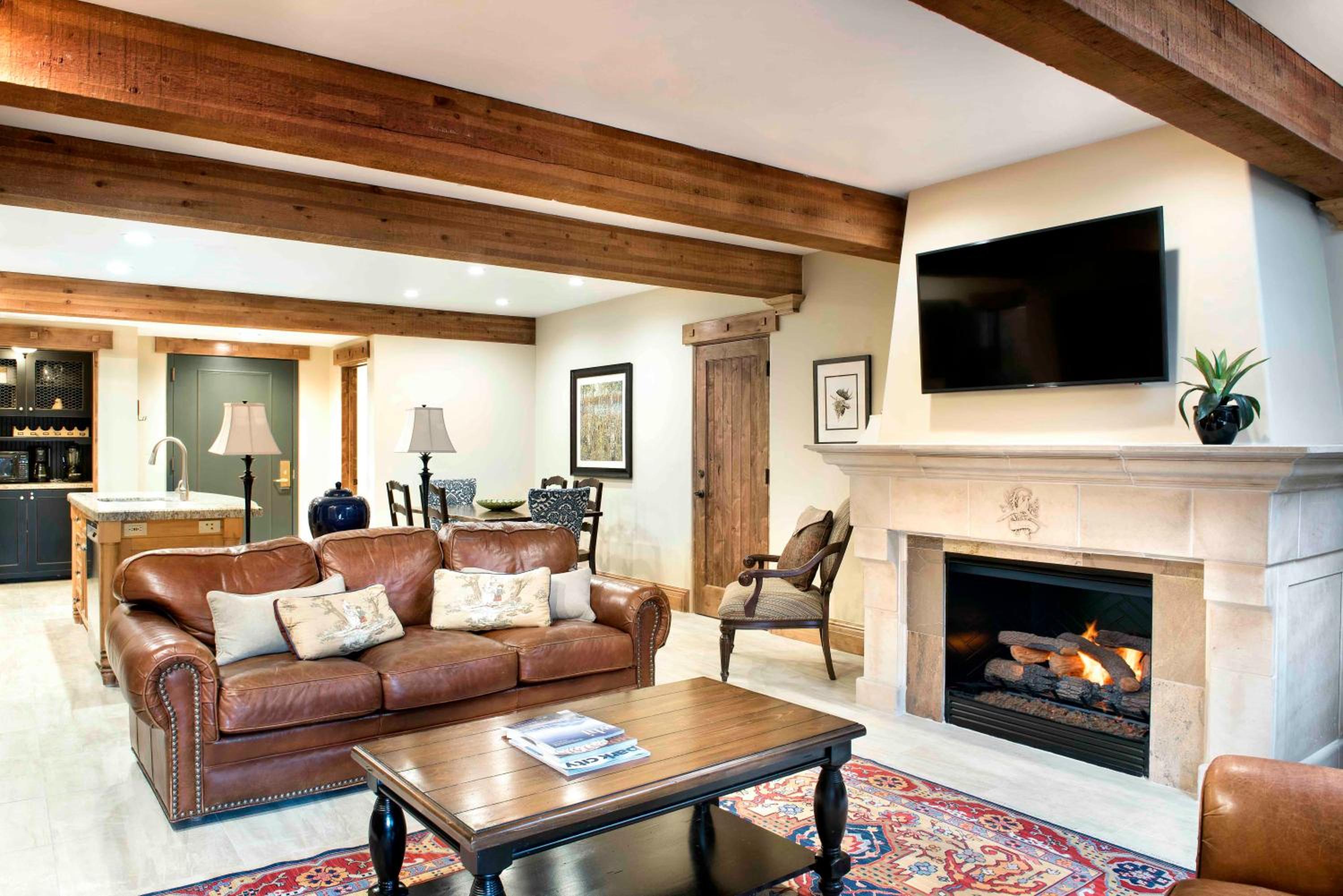 One Bedroom Suite  - Photo 1