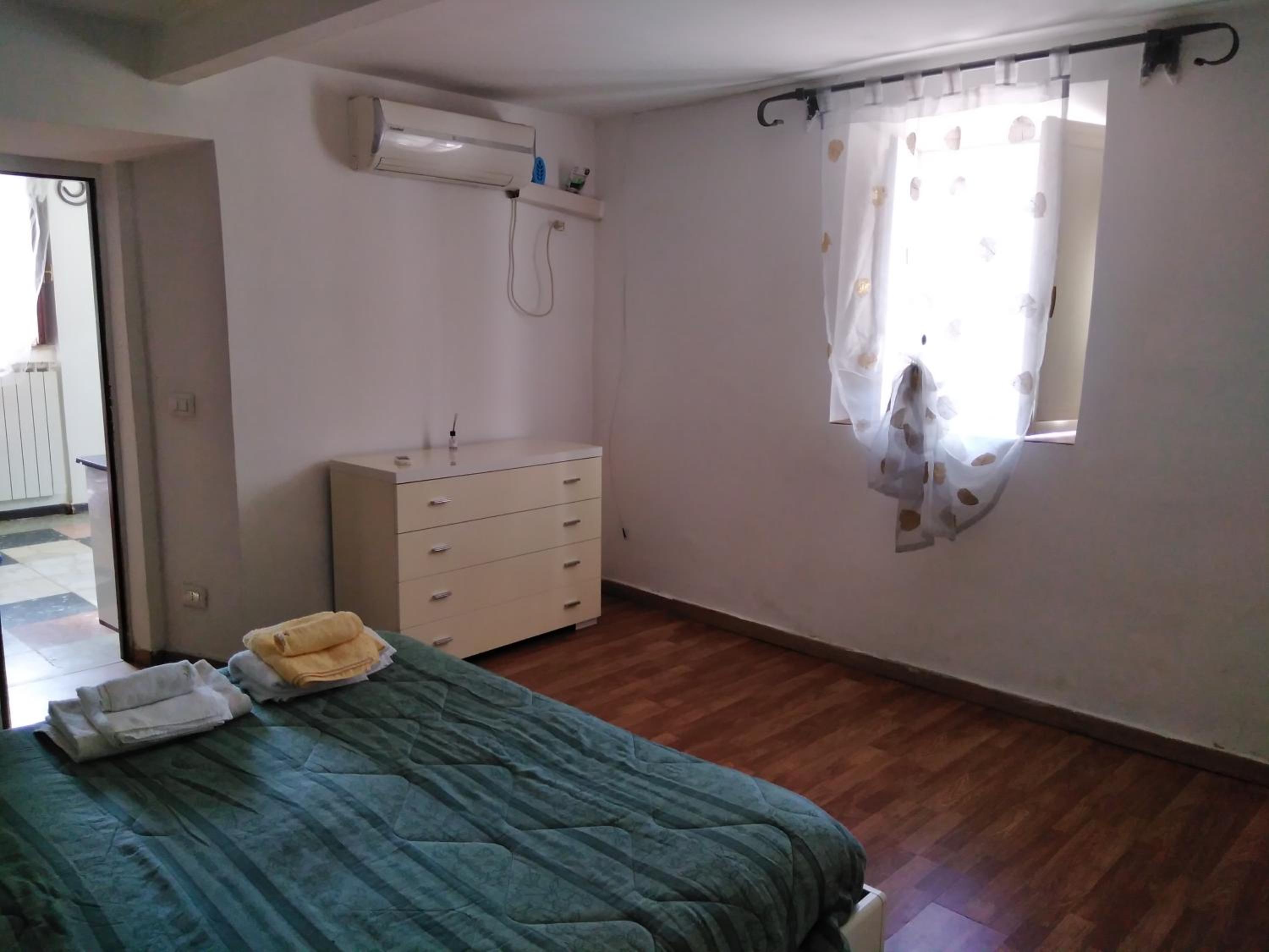 One-Bedroom Apartment - Photo 24