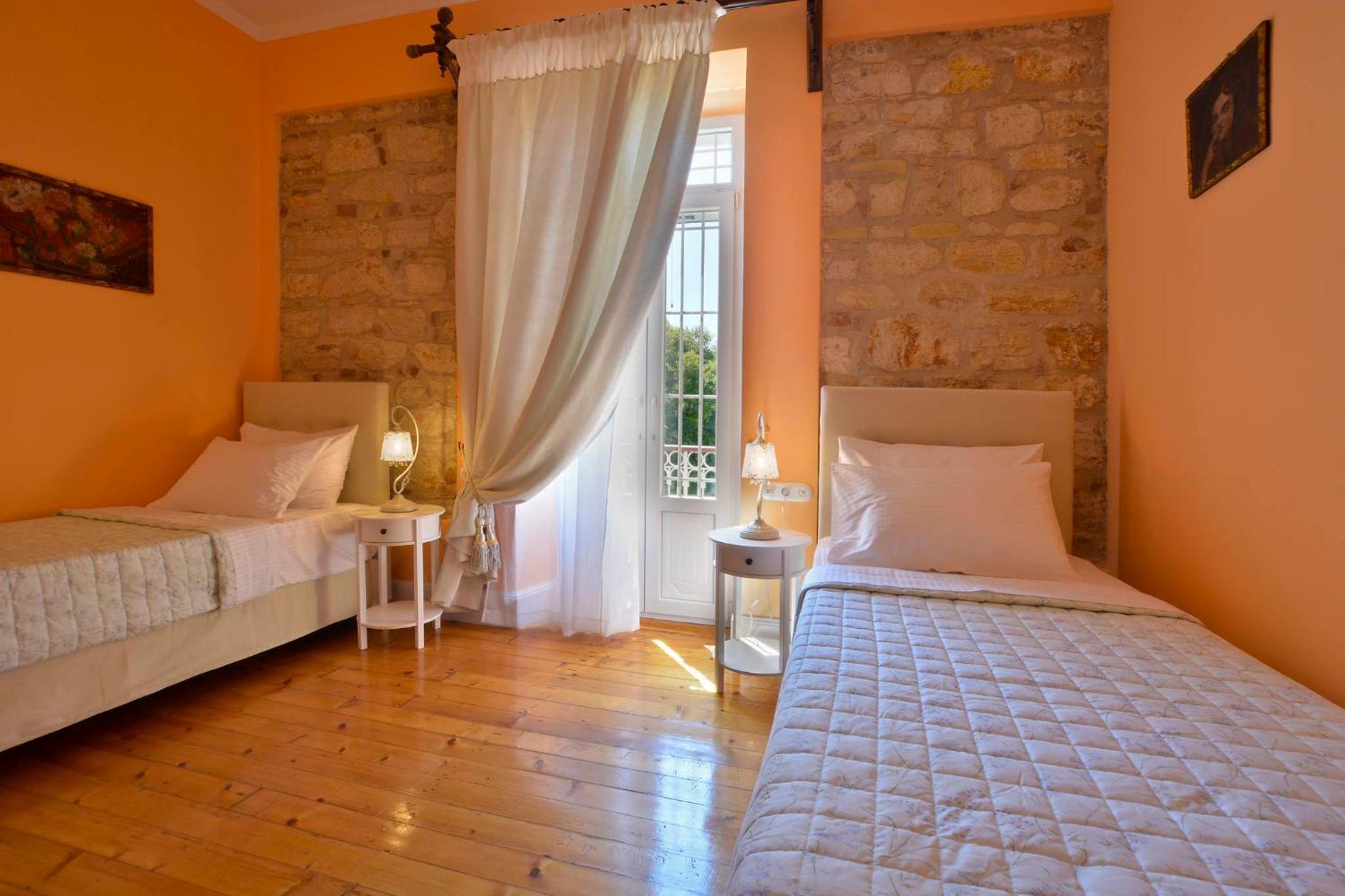 Deluxe Twin Room - Photo 6