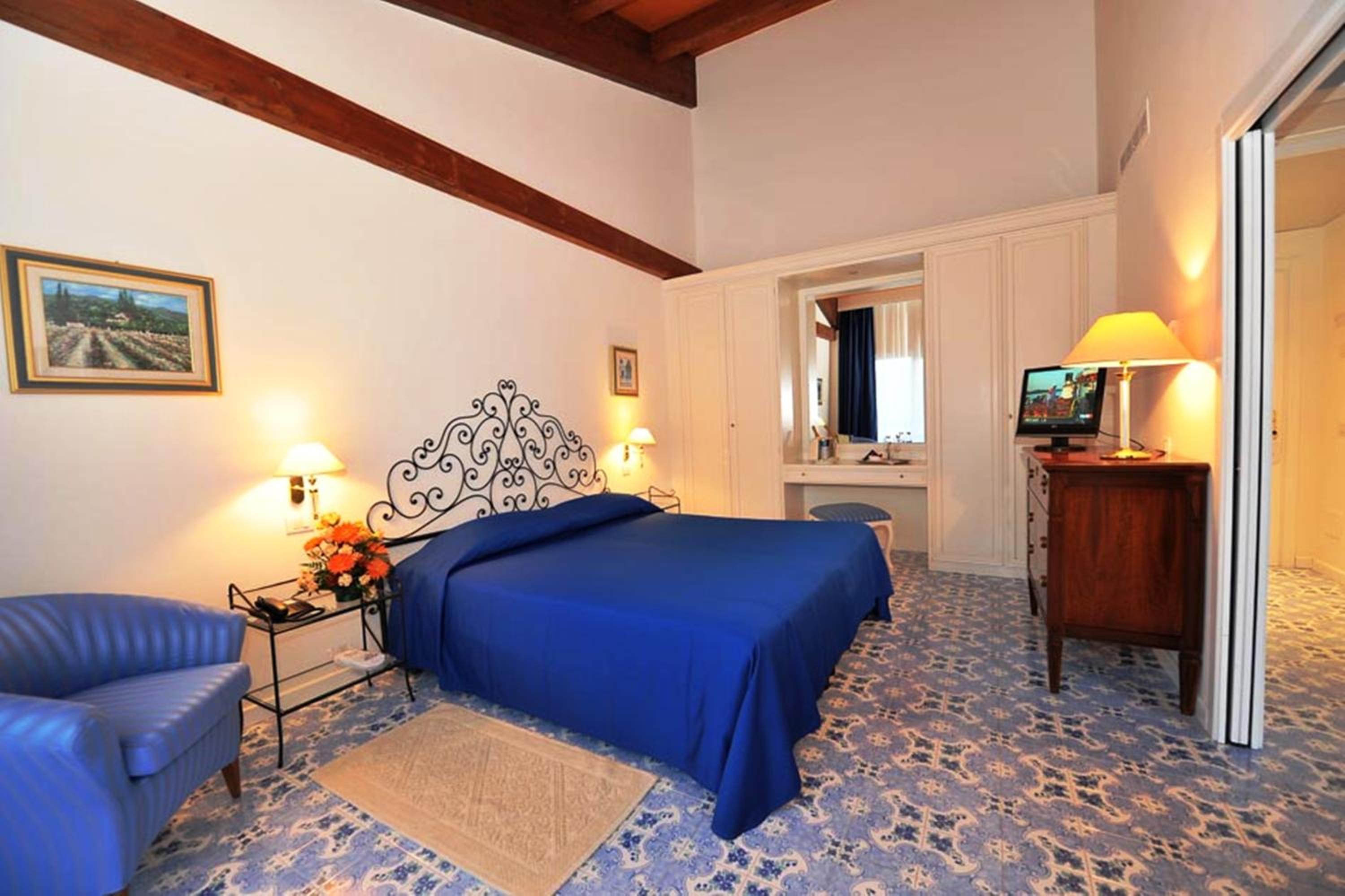 Suite with Sea View