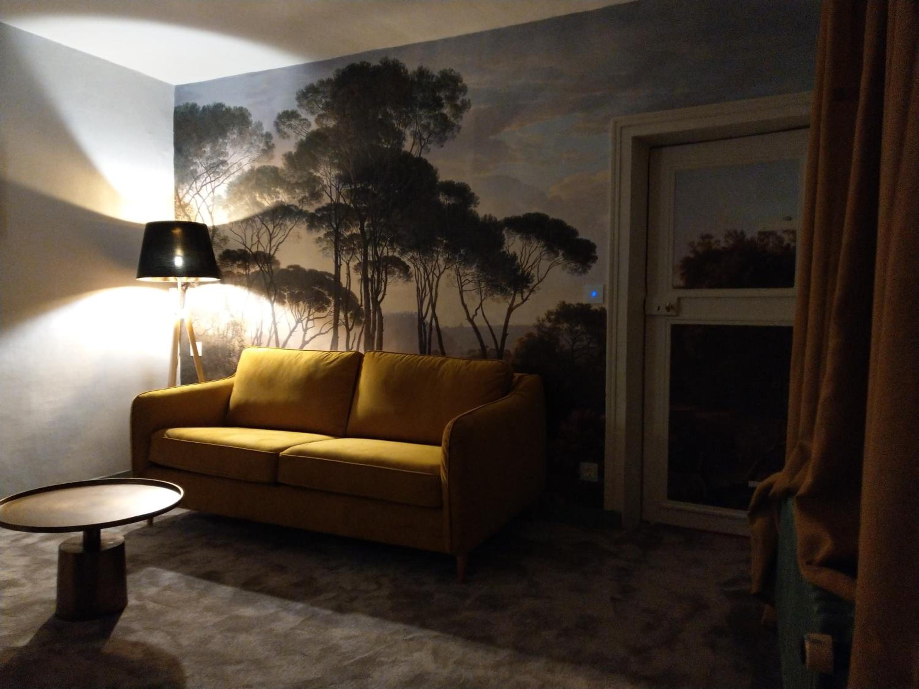 One-Bedroom Apartment - Photo 9