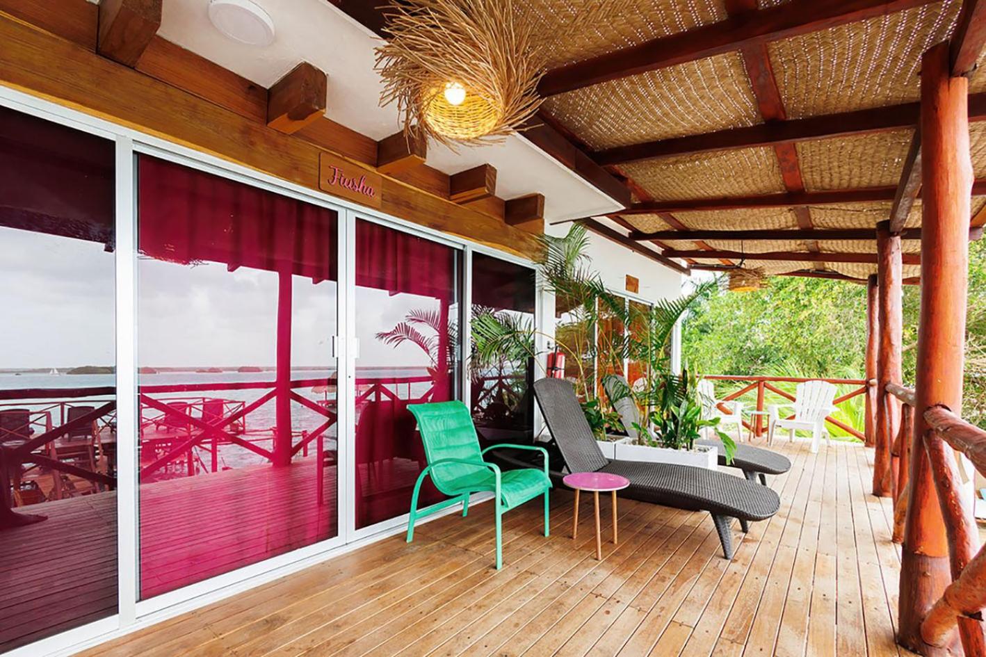 Triple Room with Lake View - Photo 10