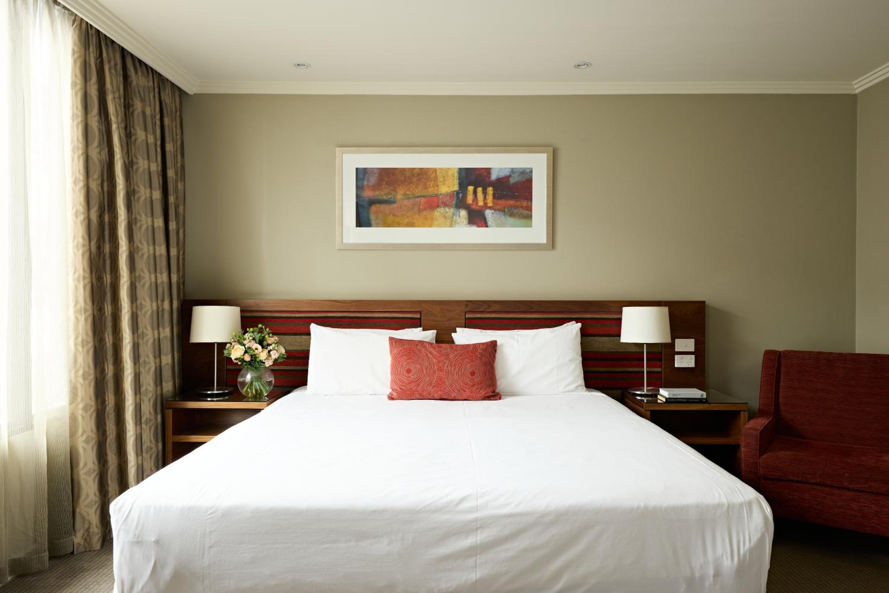 Family Room - Photo 4