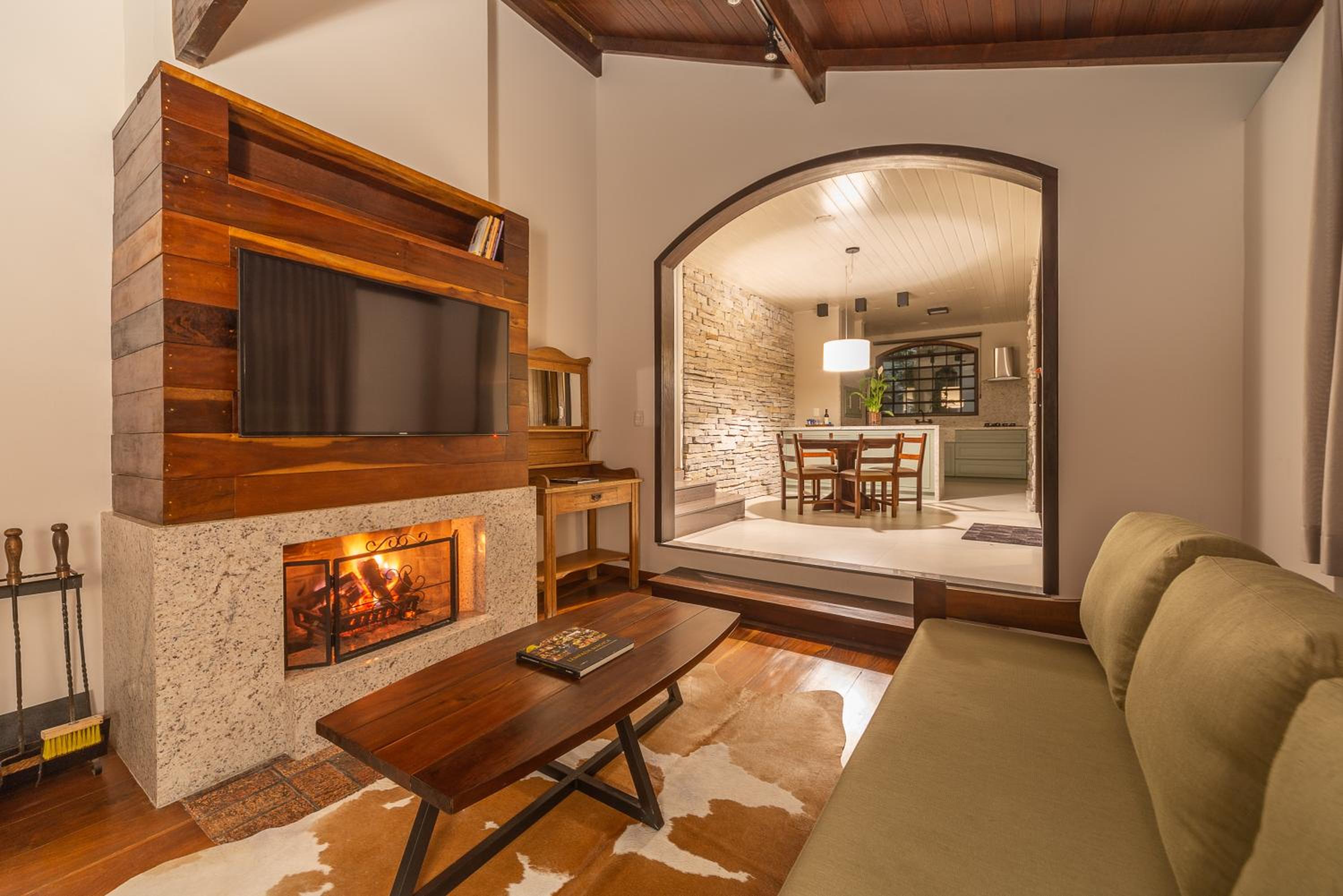Superior Chalet