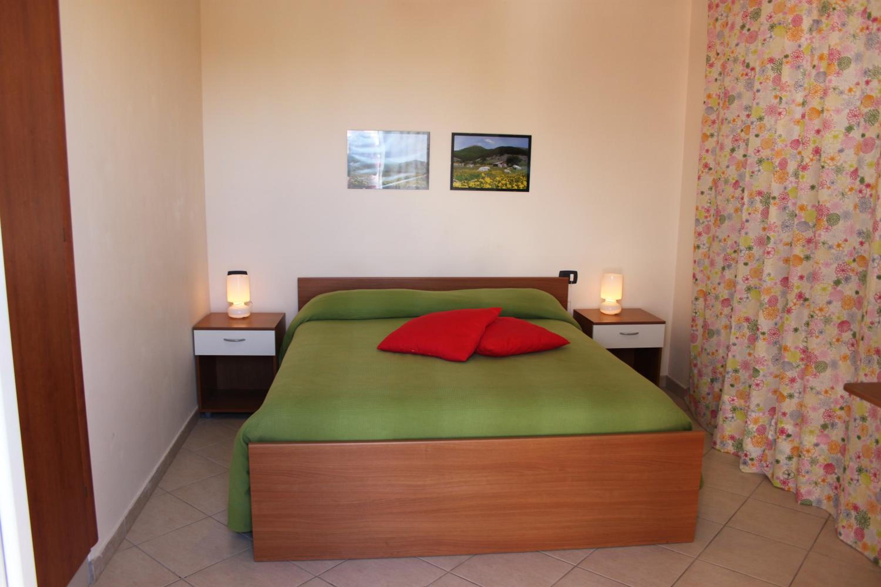 Double or Twin Room photo 3