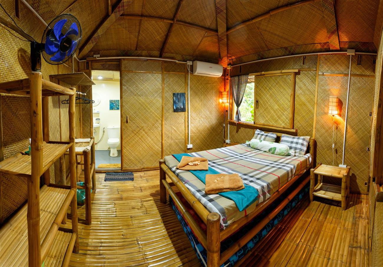 Deluxe Bungalow photo 1