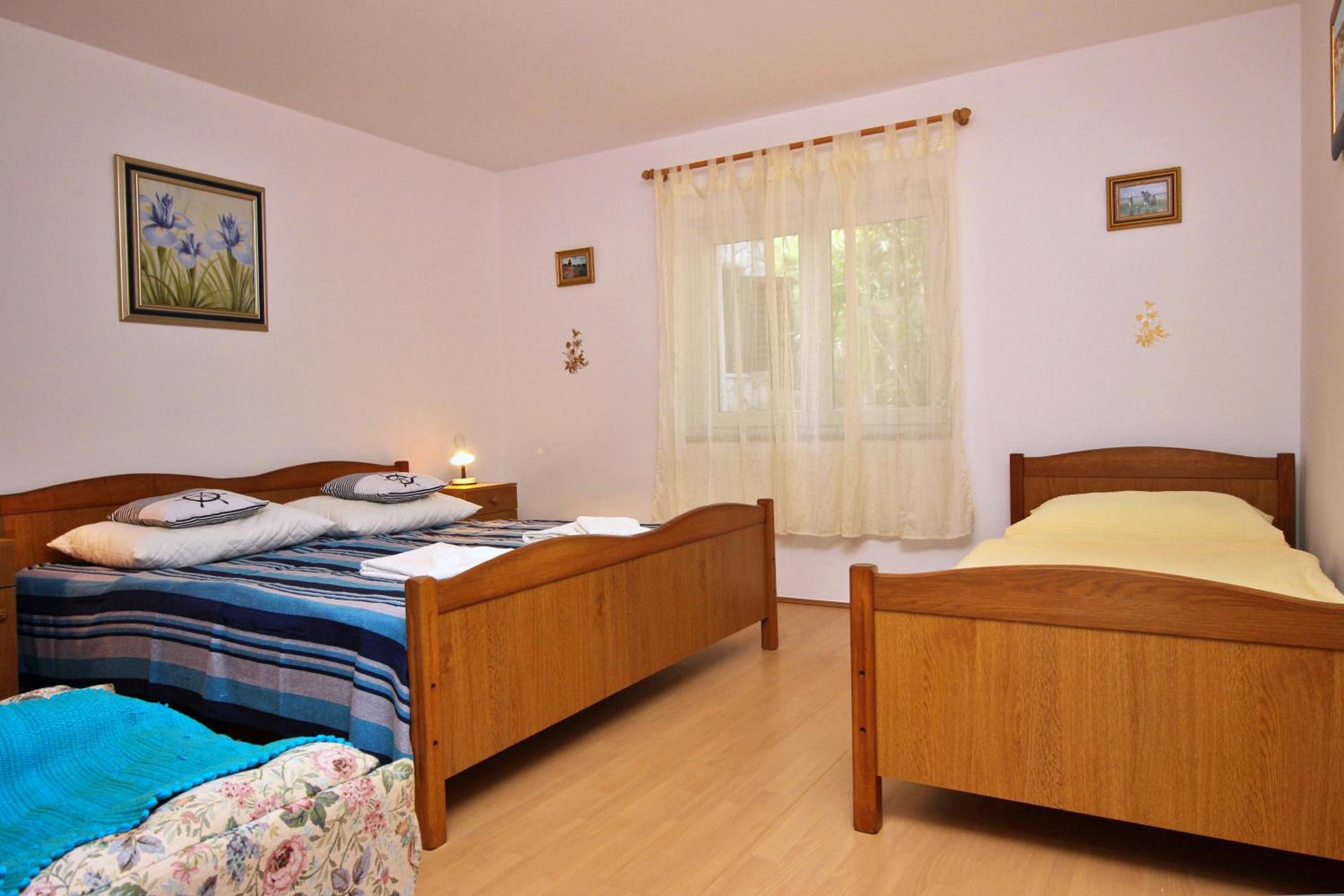 One-Bedroom Apartment with Terrace