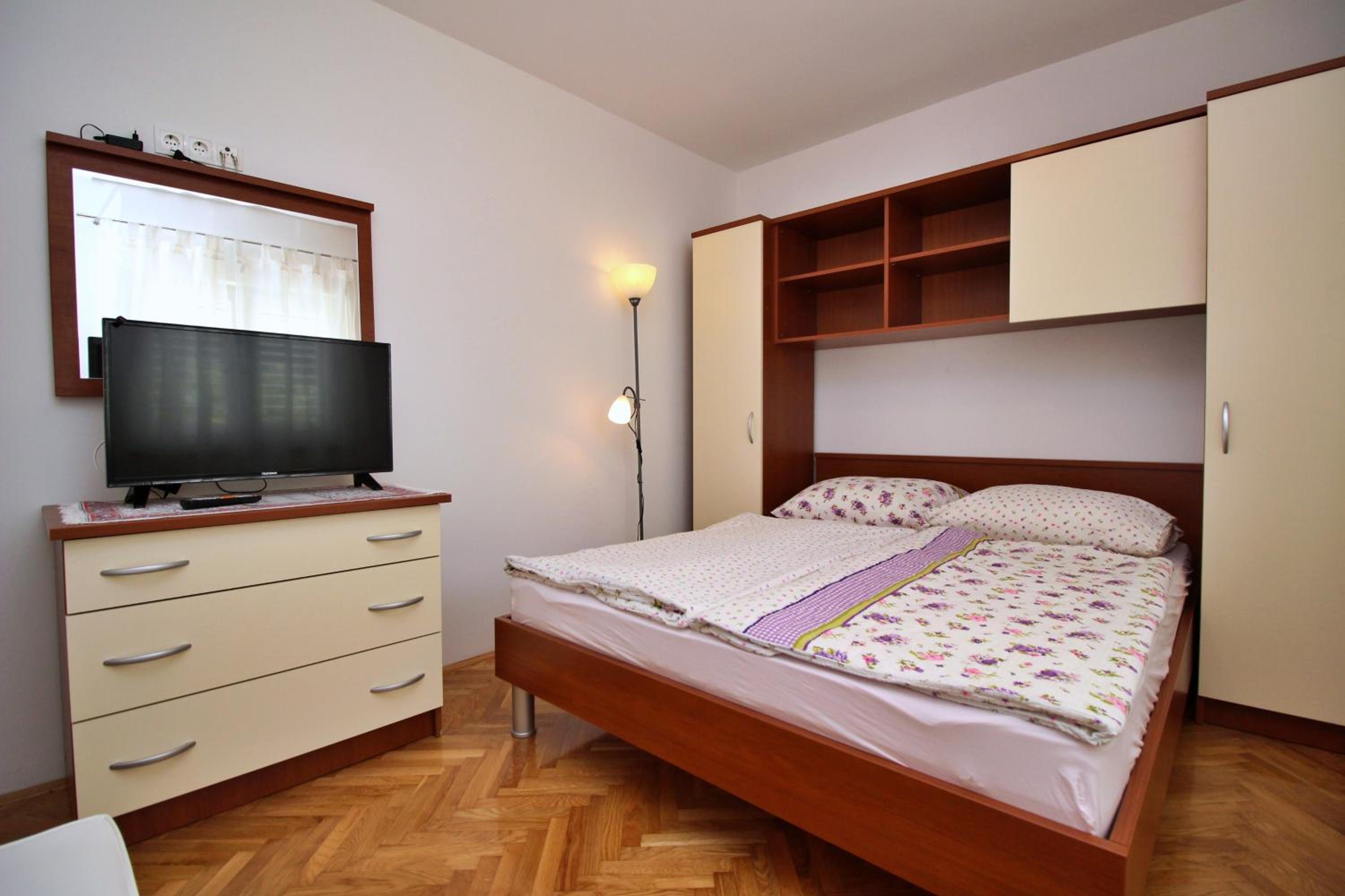 One-Bedroom Apartment with Terrace
