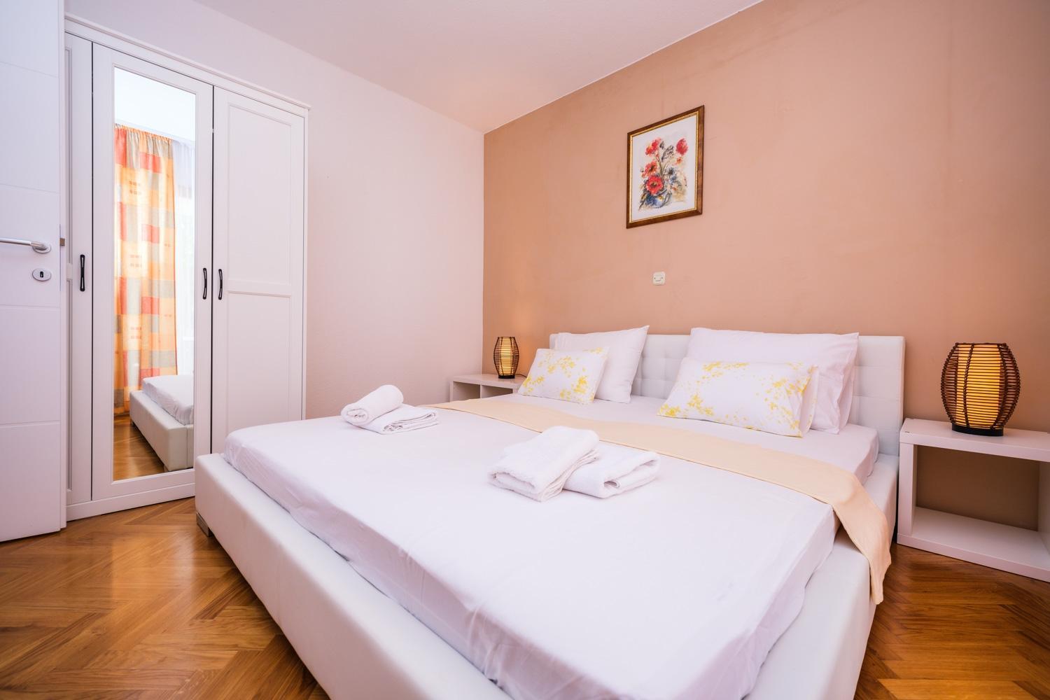 Two-Bedroom Apartment With Terrace And Sea View