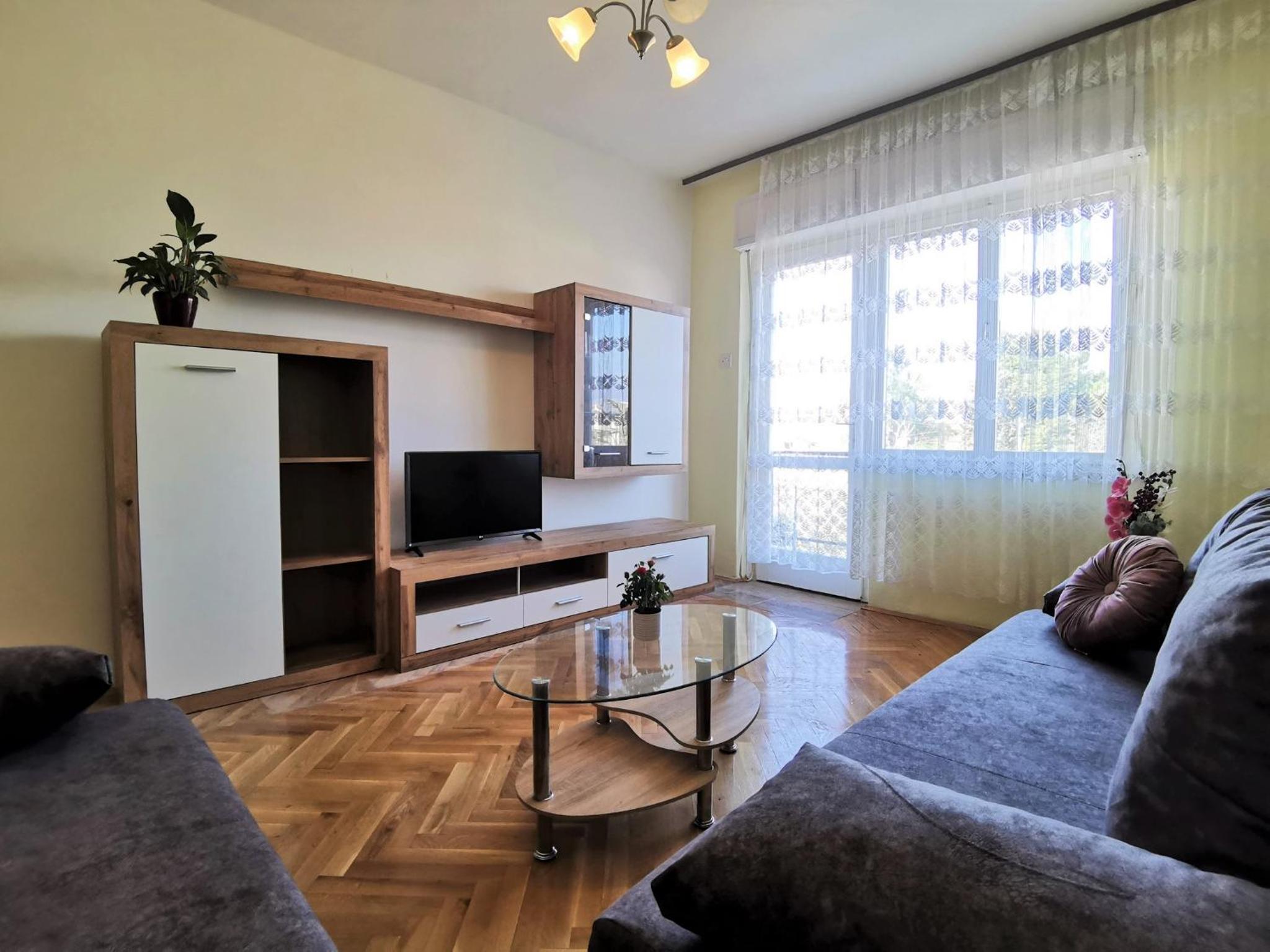 Three-Bedroom Apartment with Terrace and Sea View photo 1
