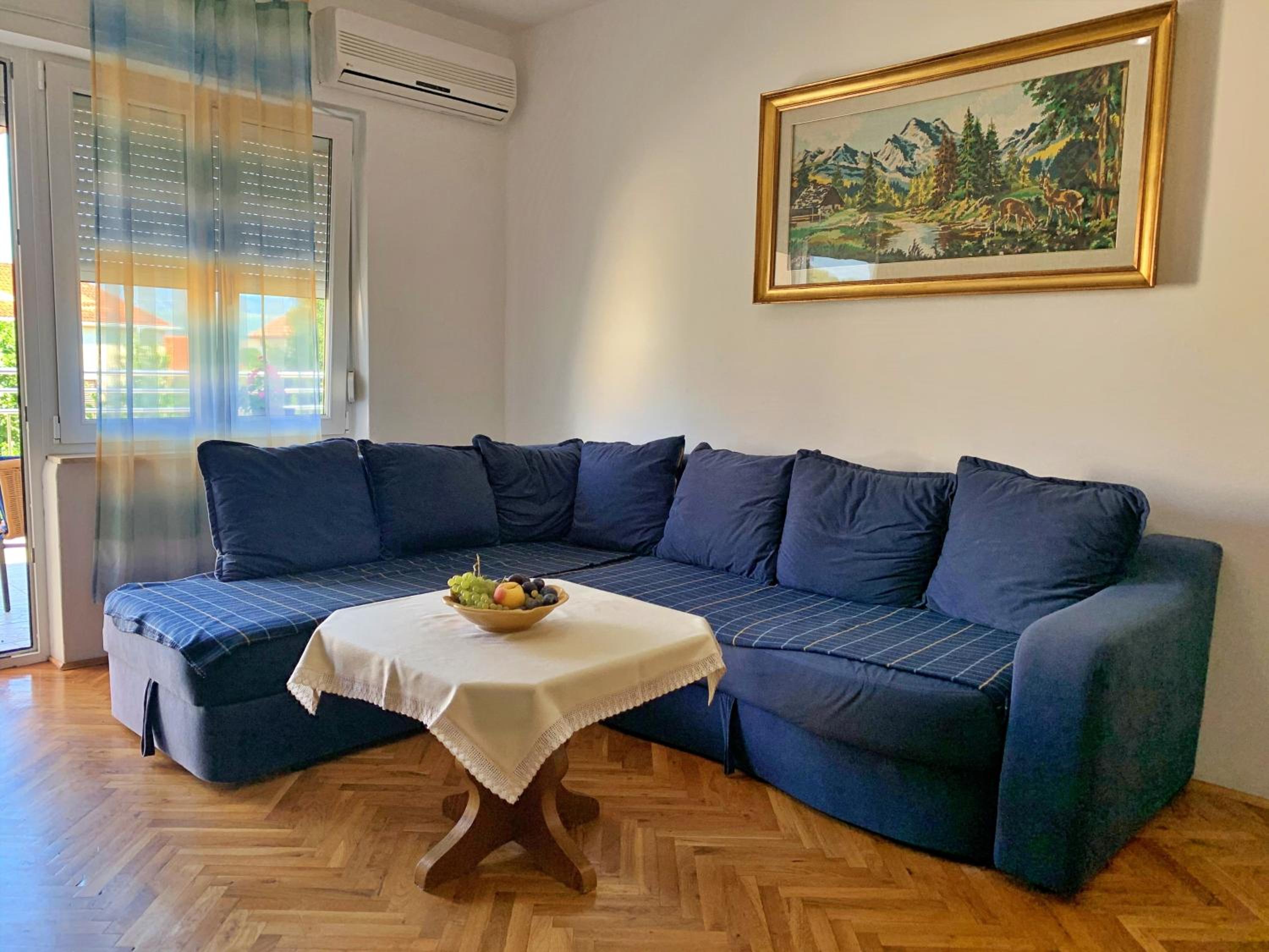 Two-Bedroom Apartment With Terrace And Sea View