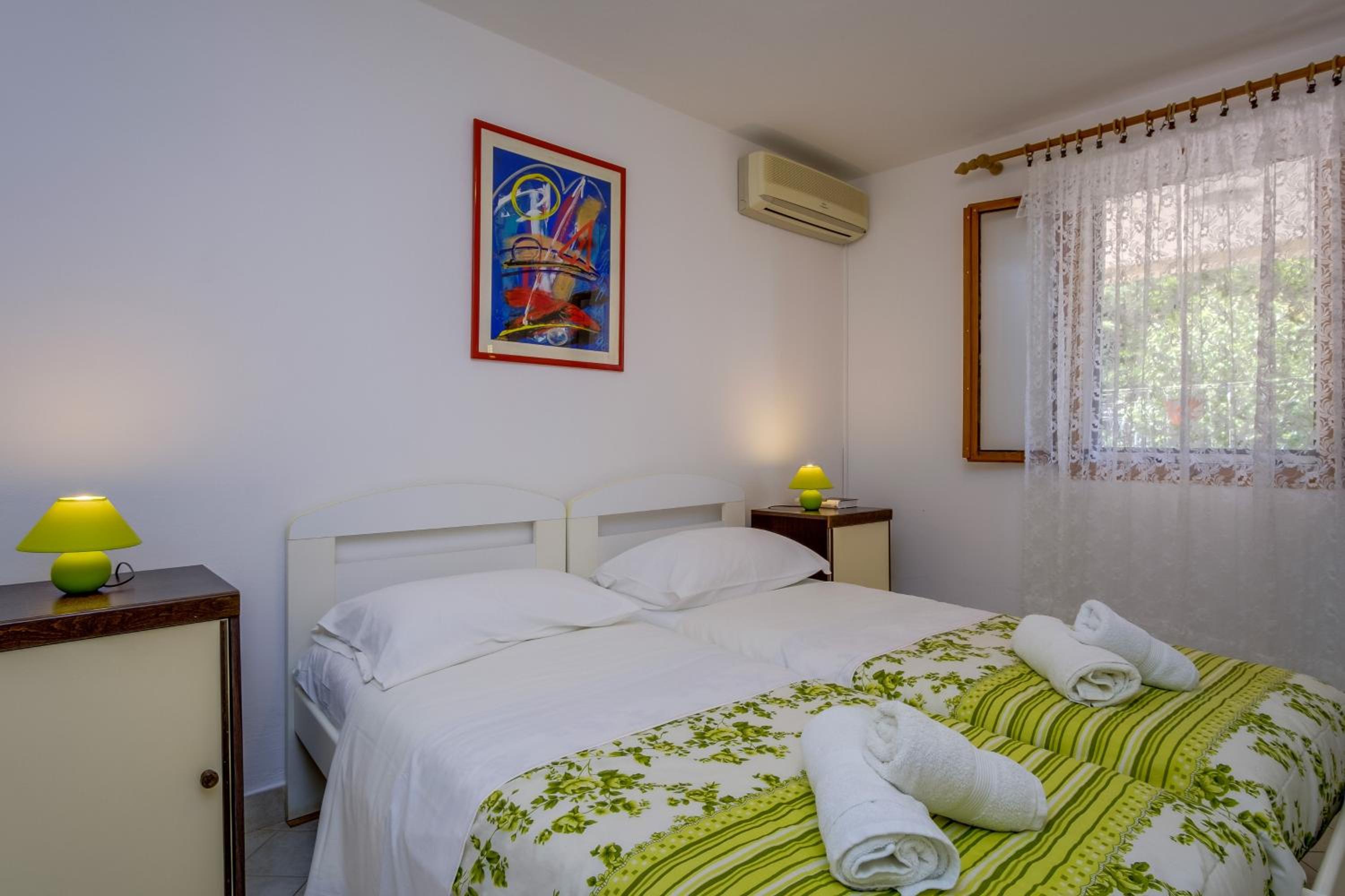 One-Bedroom Apartment with Terrace