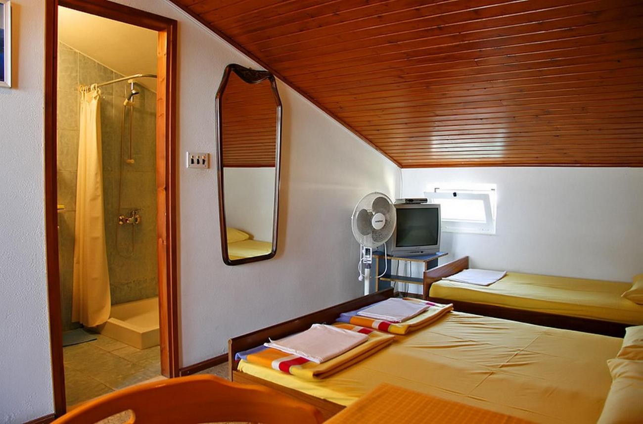 Studio With Terrace And Sea View