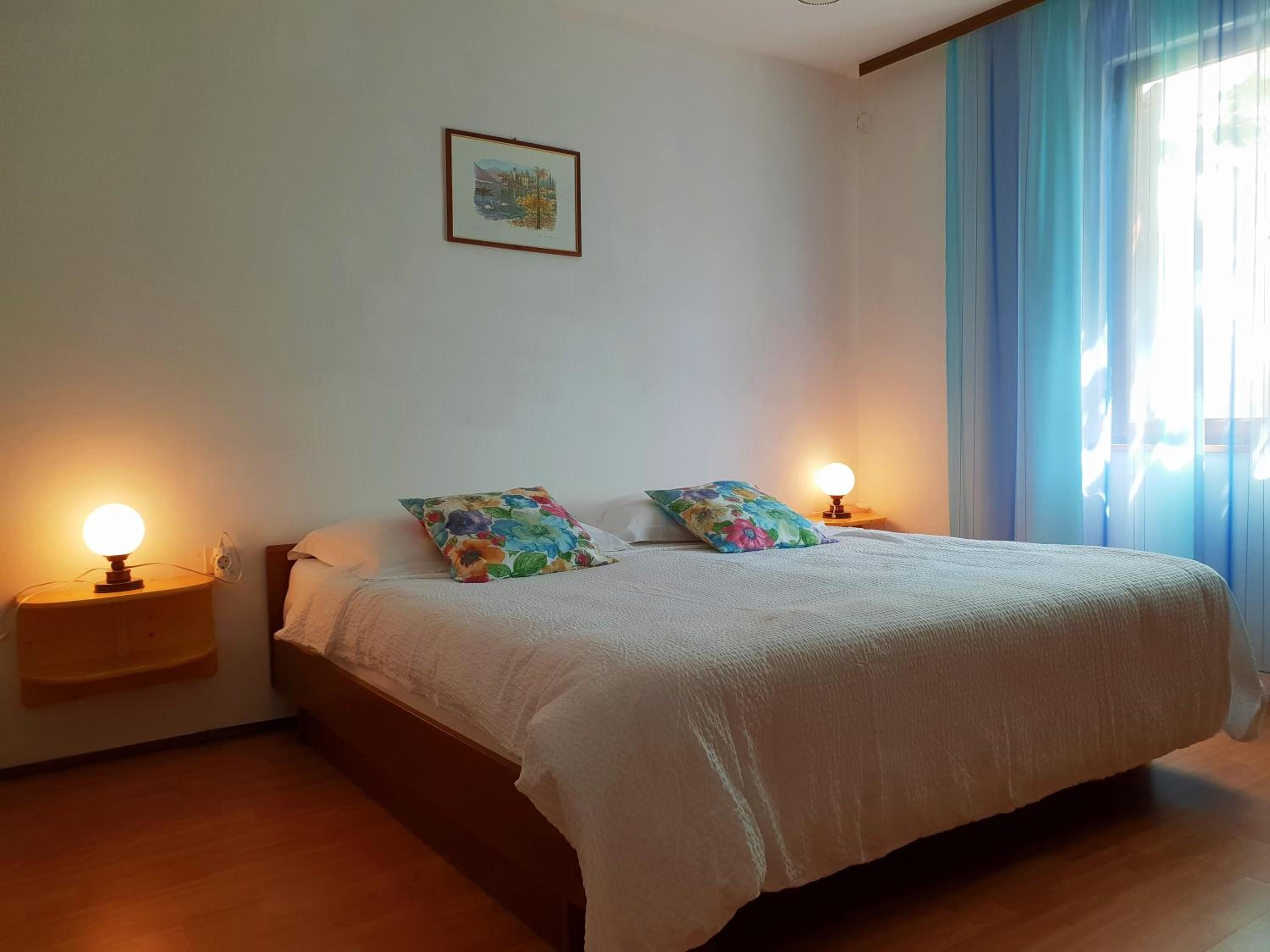 One-Bedroom Apartment with Terrace