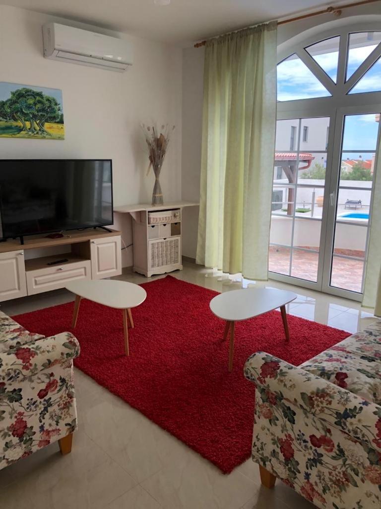 Villa with Sea View