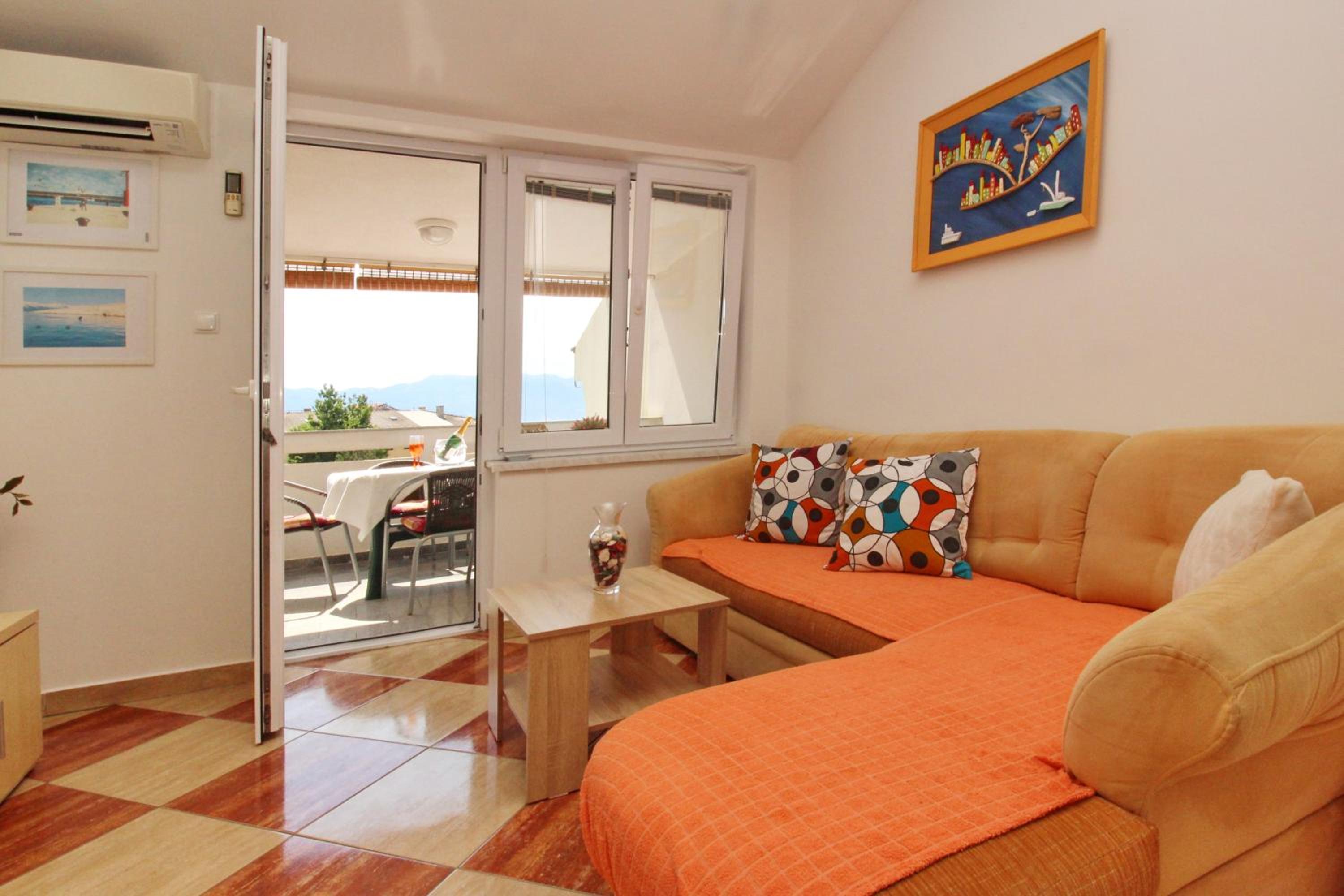 Two-Bedroom Apartment with Terrace and Sea View