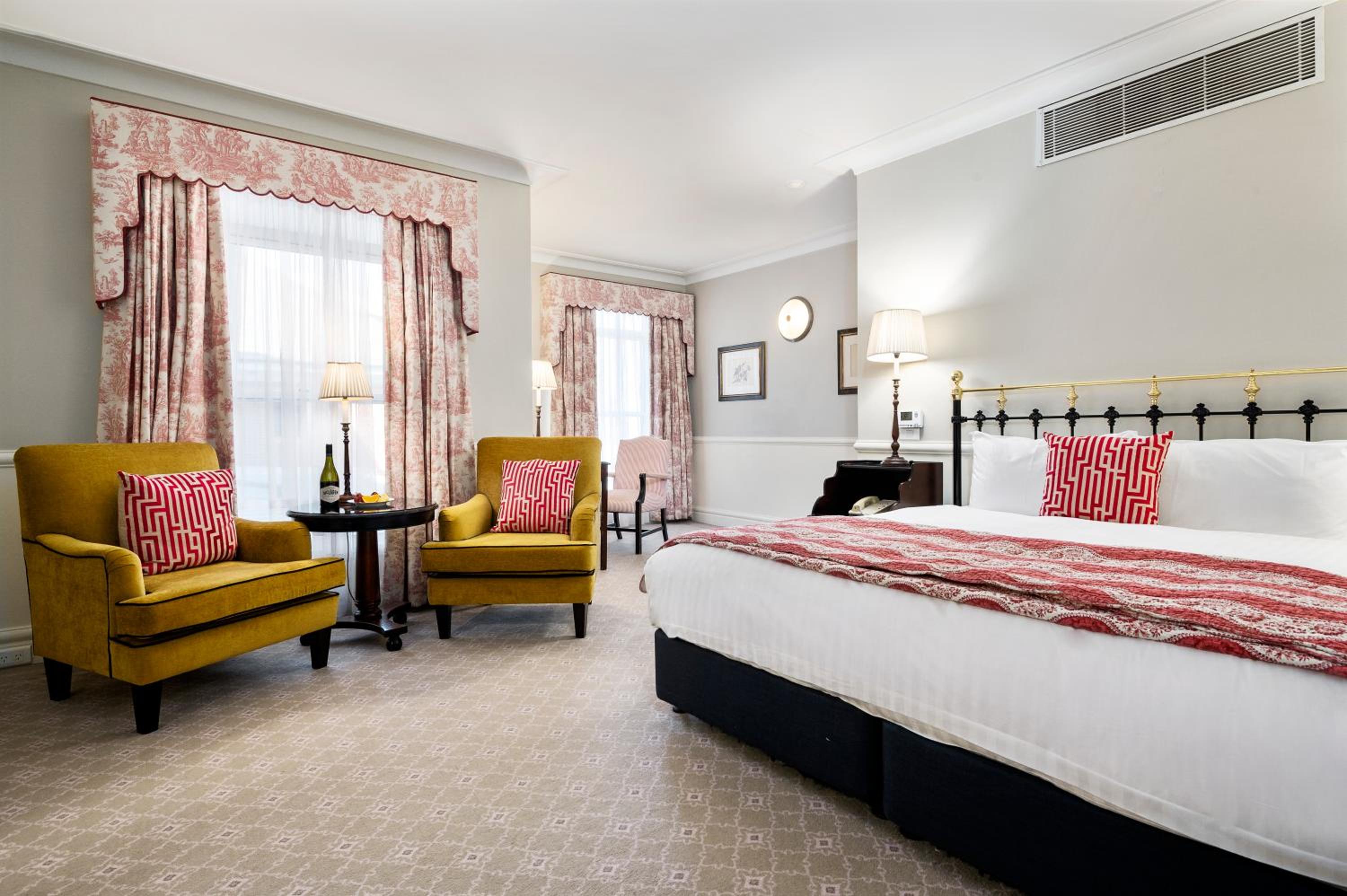 Grand Double Room photo 1