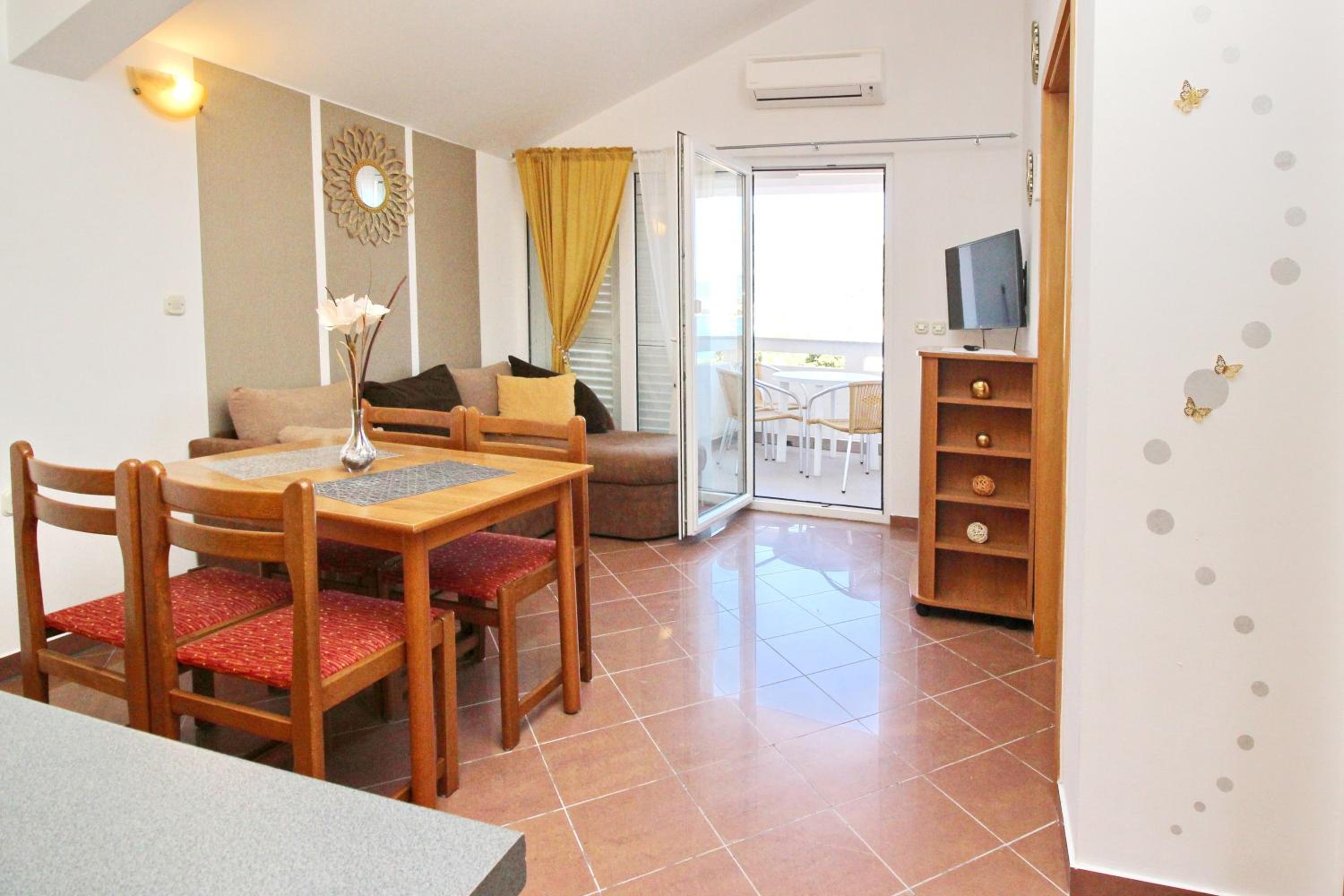 Two-Bedroom Apartment with Balcony and Sea View