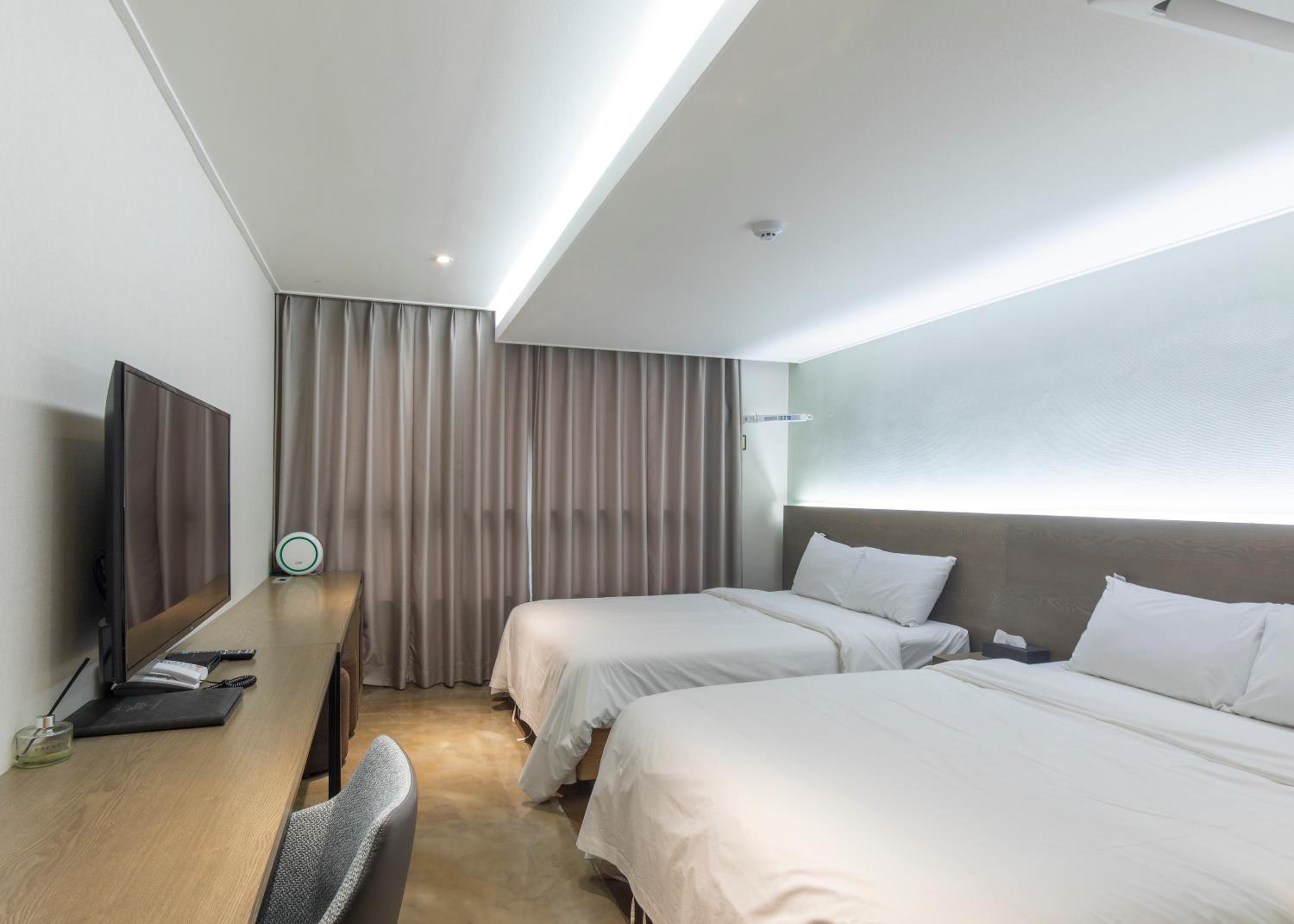 Family Double Room photo 1