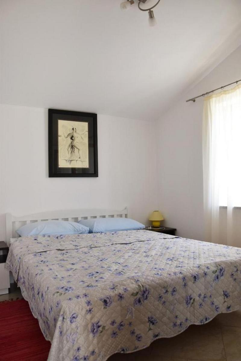 Two-Bedroom Apartment with Terrace and Sea View