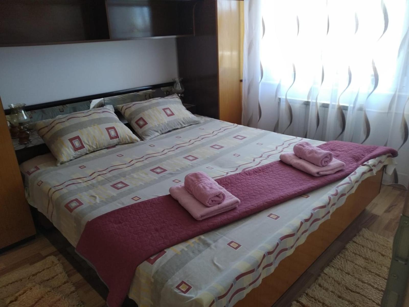 Two-Bedroom Apartment with Balcony and Sea View