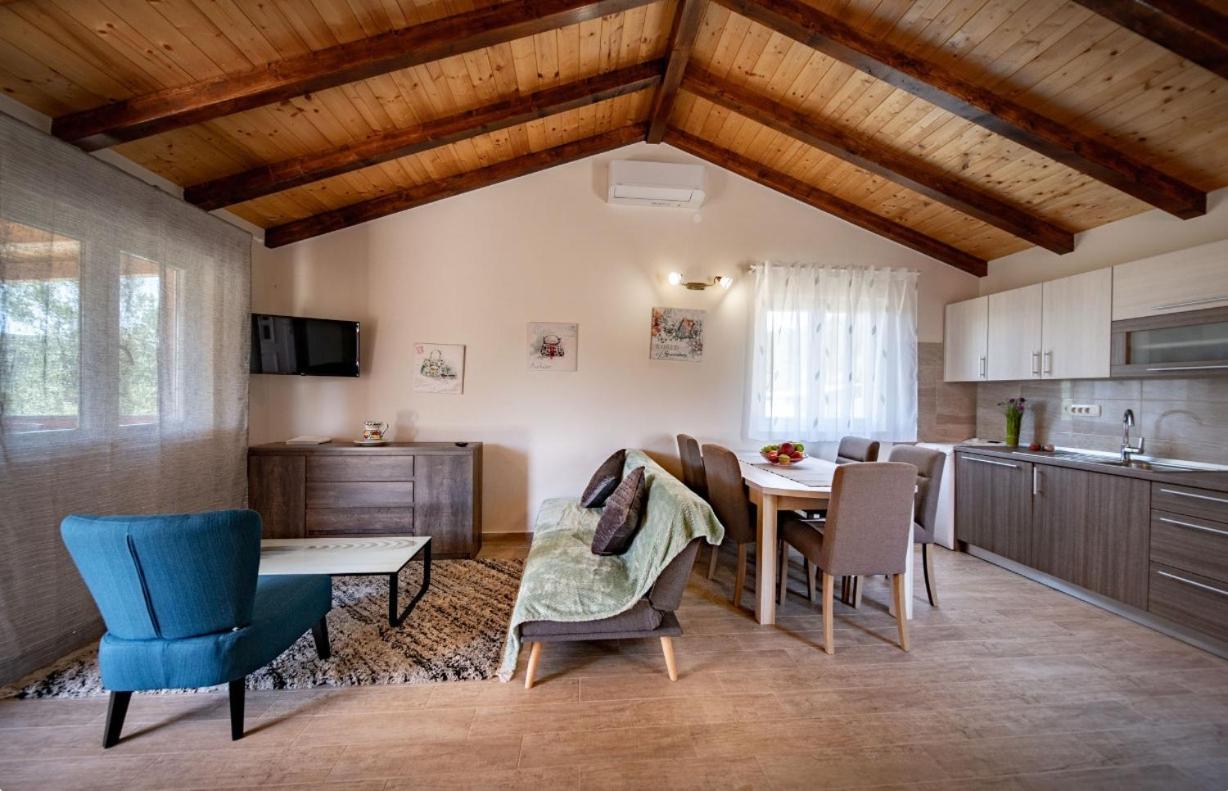 One-Bedroom Vacation Home