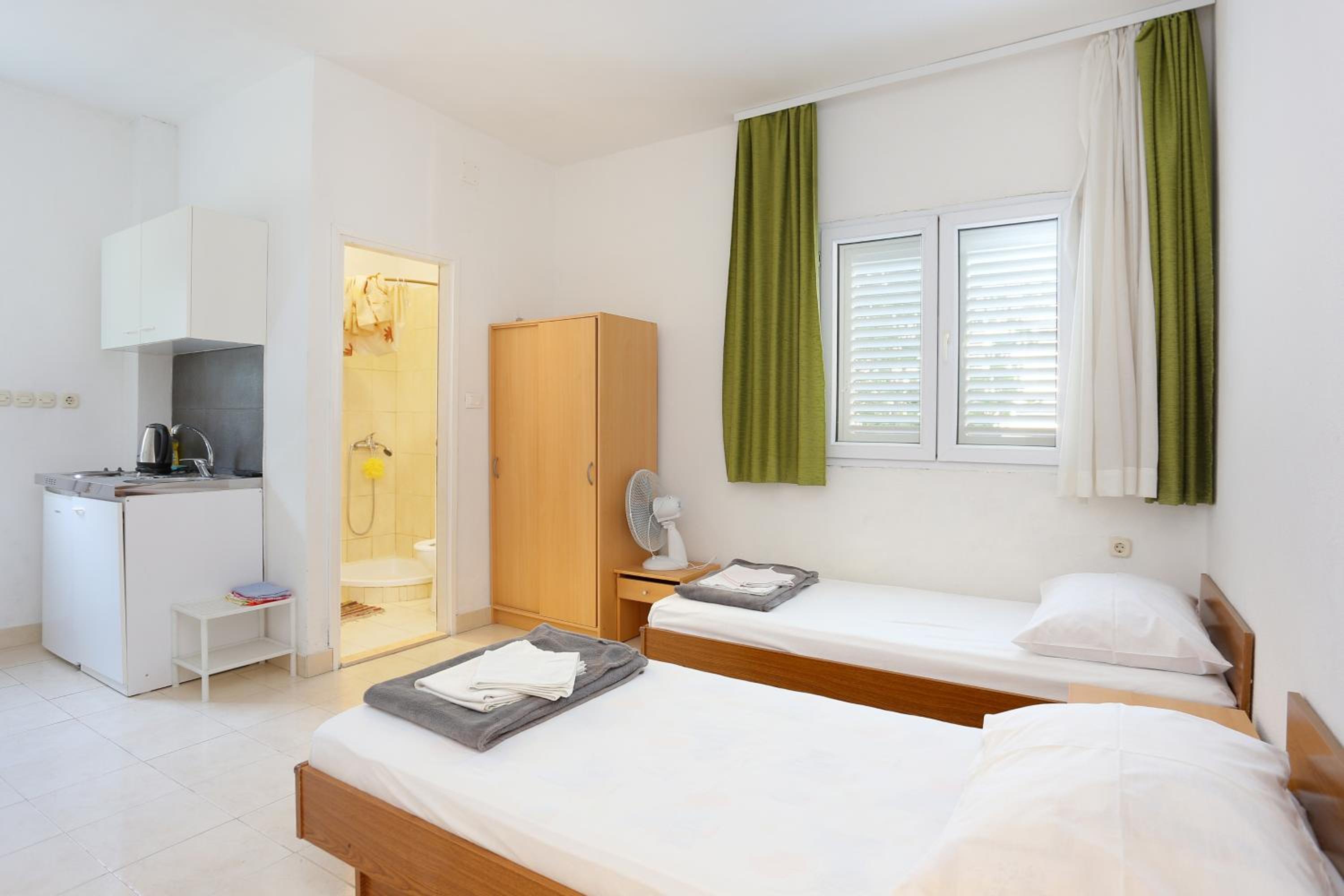 Two-Bedroom Apartment With Terrace photo 3