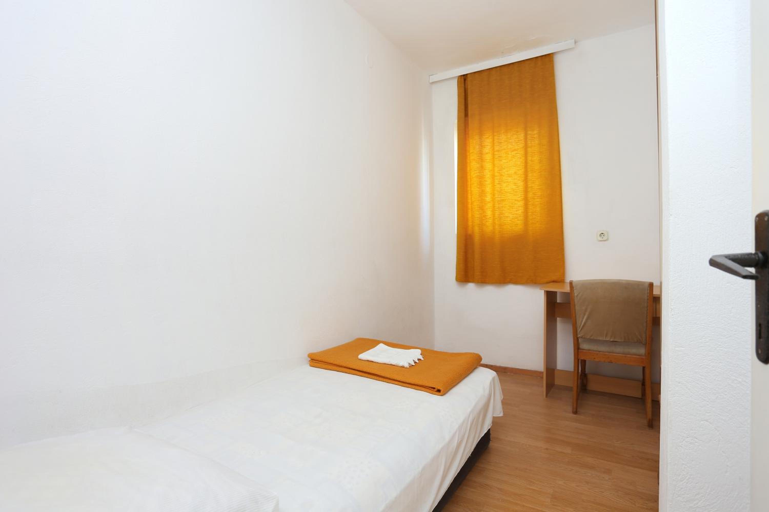 Two-Bedroom Apartment With Terrace photo 3