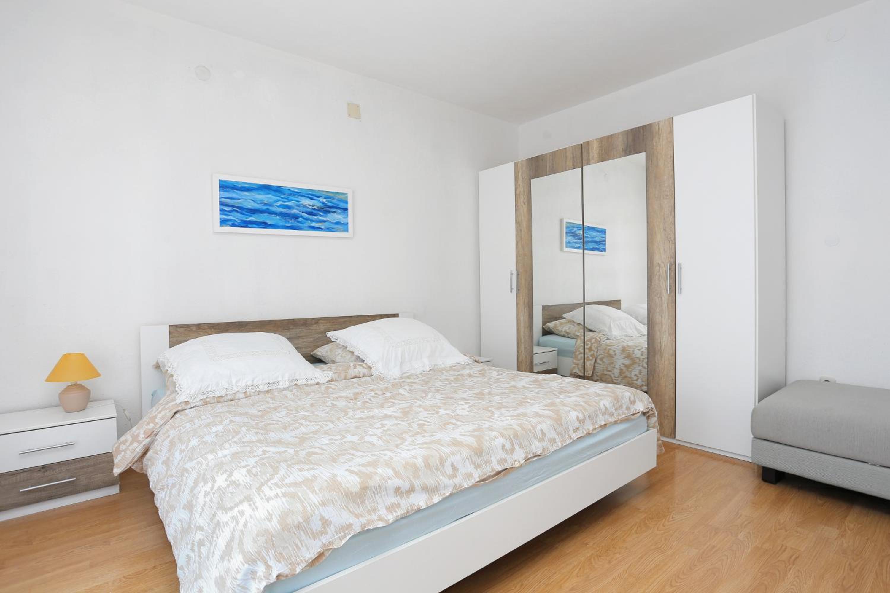 Two-Bedroom Apartment With Terrace photo 2