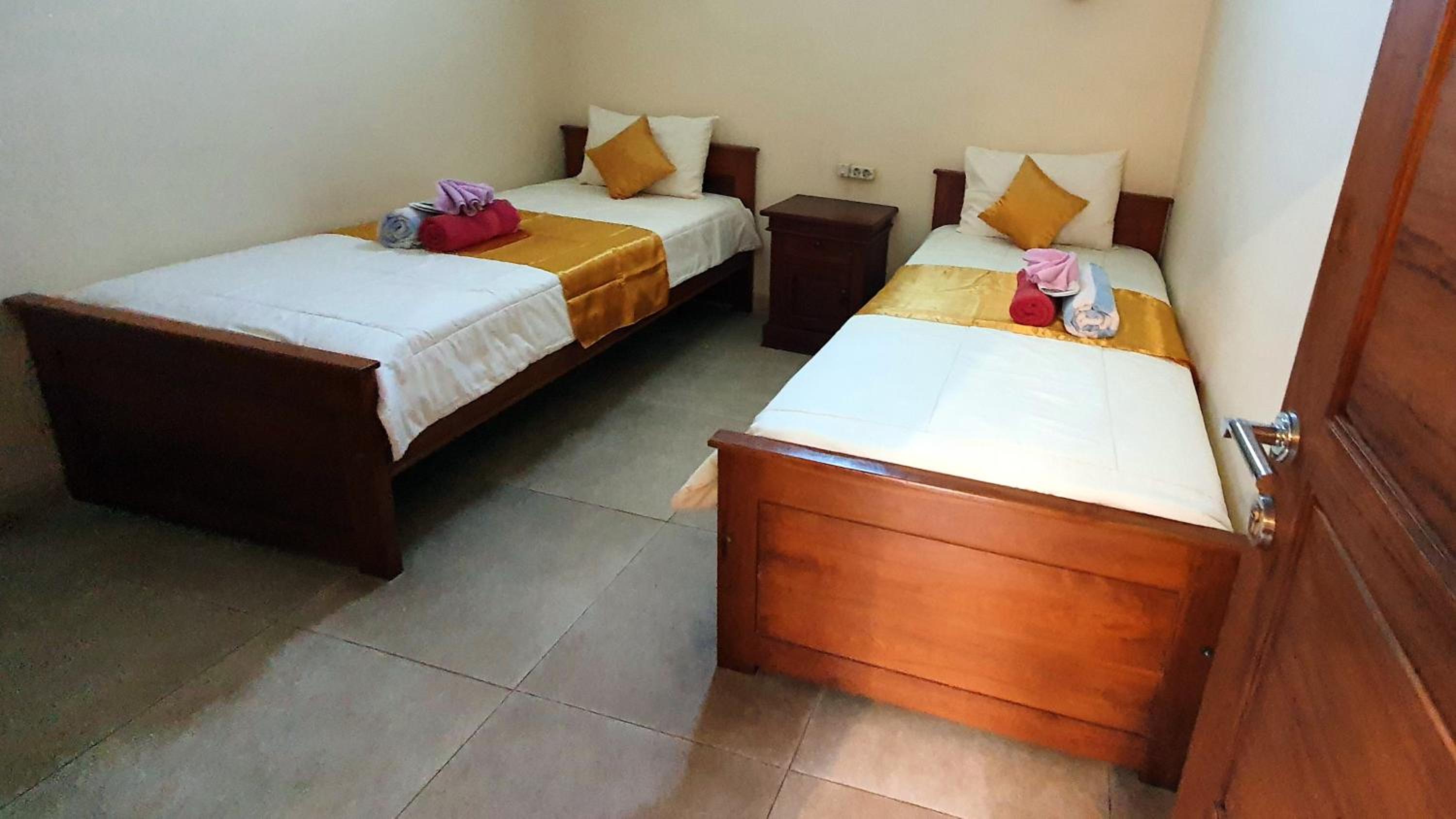 Three-Bedroom Villa - Photo 3