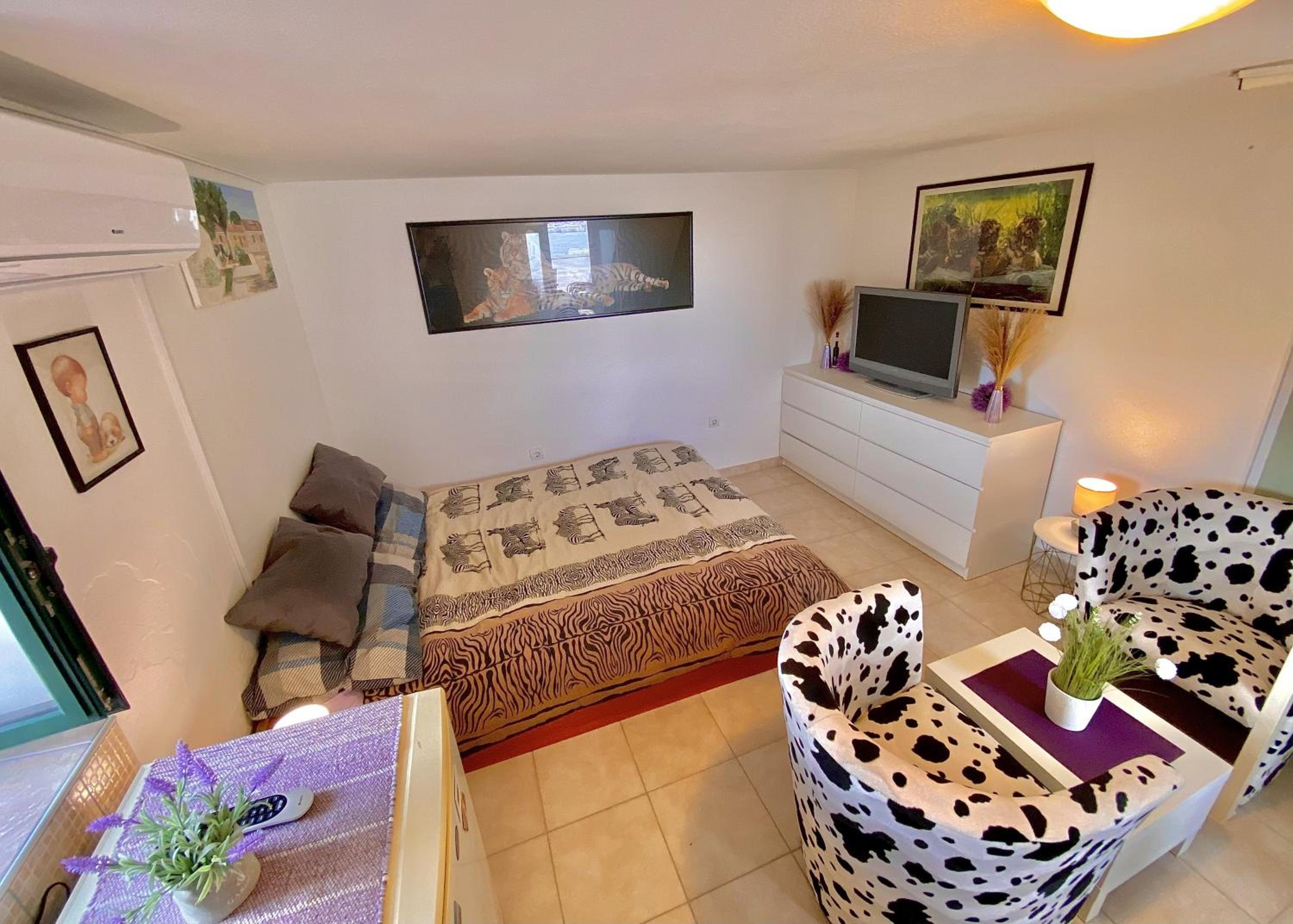 Studio With Terrace And Sea View