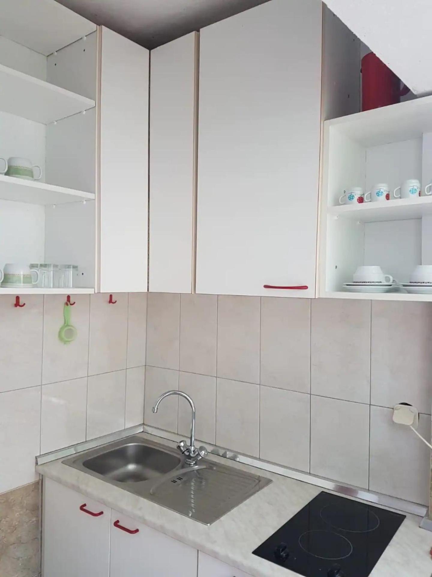 One-Bedroom Apartment With Terrace photo 3