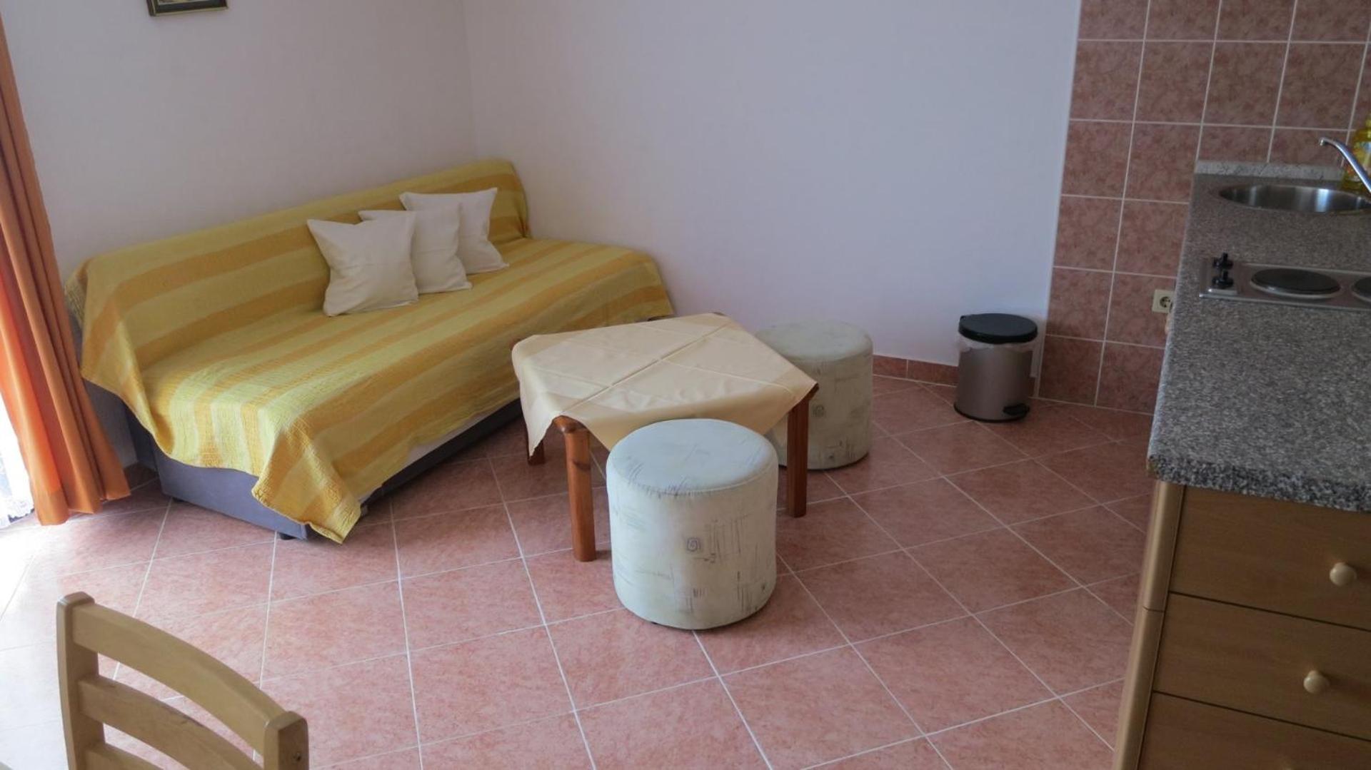 Two-Bedroom Apartment With Balcony And Sea View photo 1