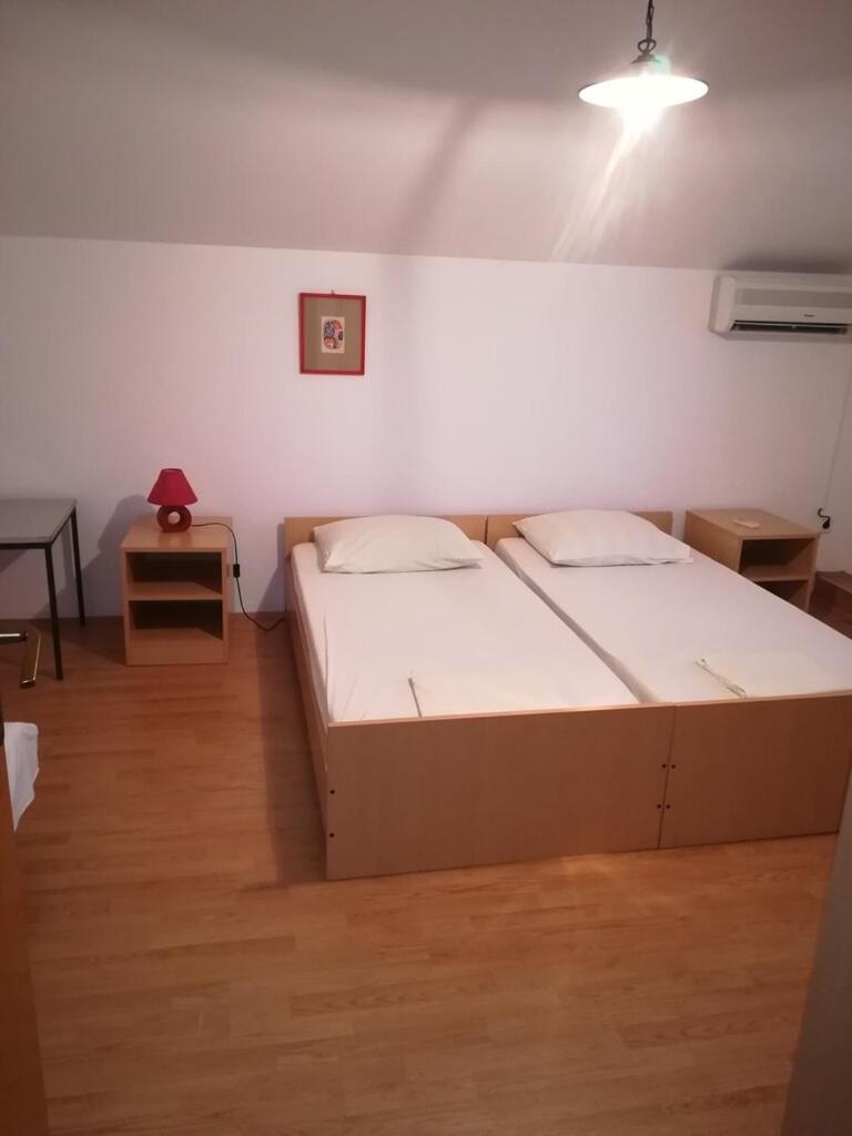 Family Room With Balcony And Sea View photo 3