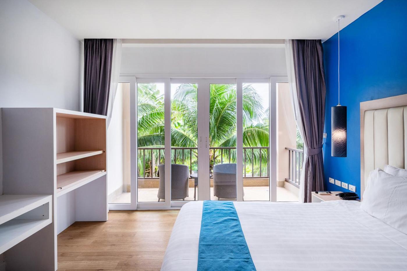 Studio Suite 55 sqm.