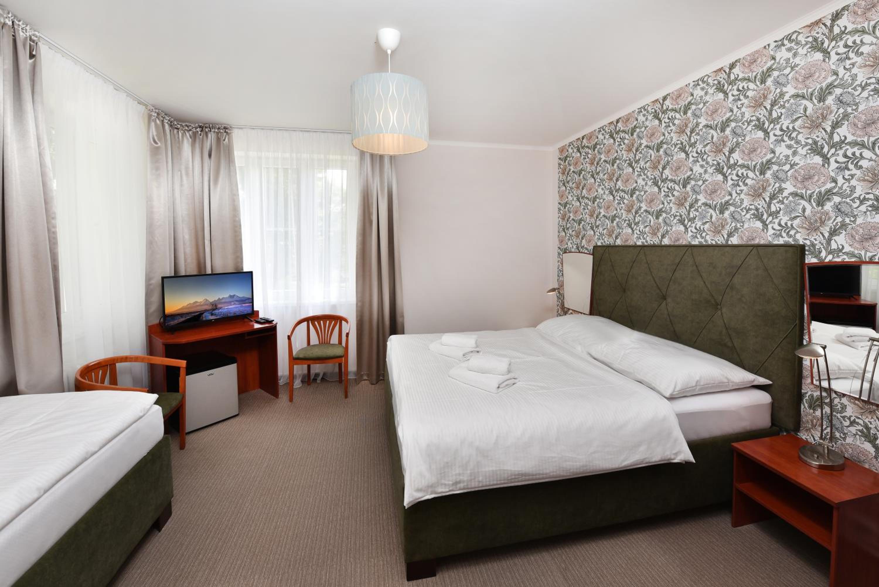 Triple Room - Photo 1