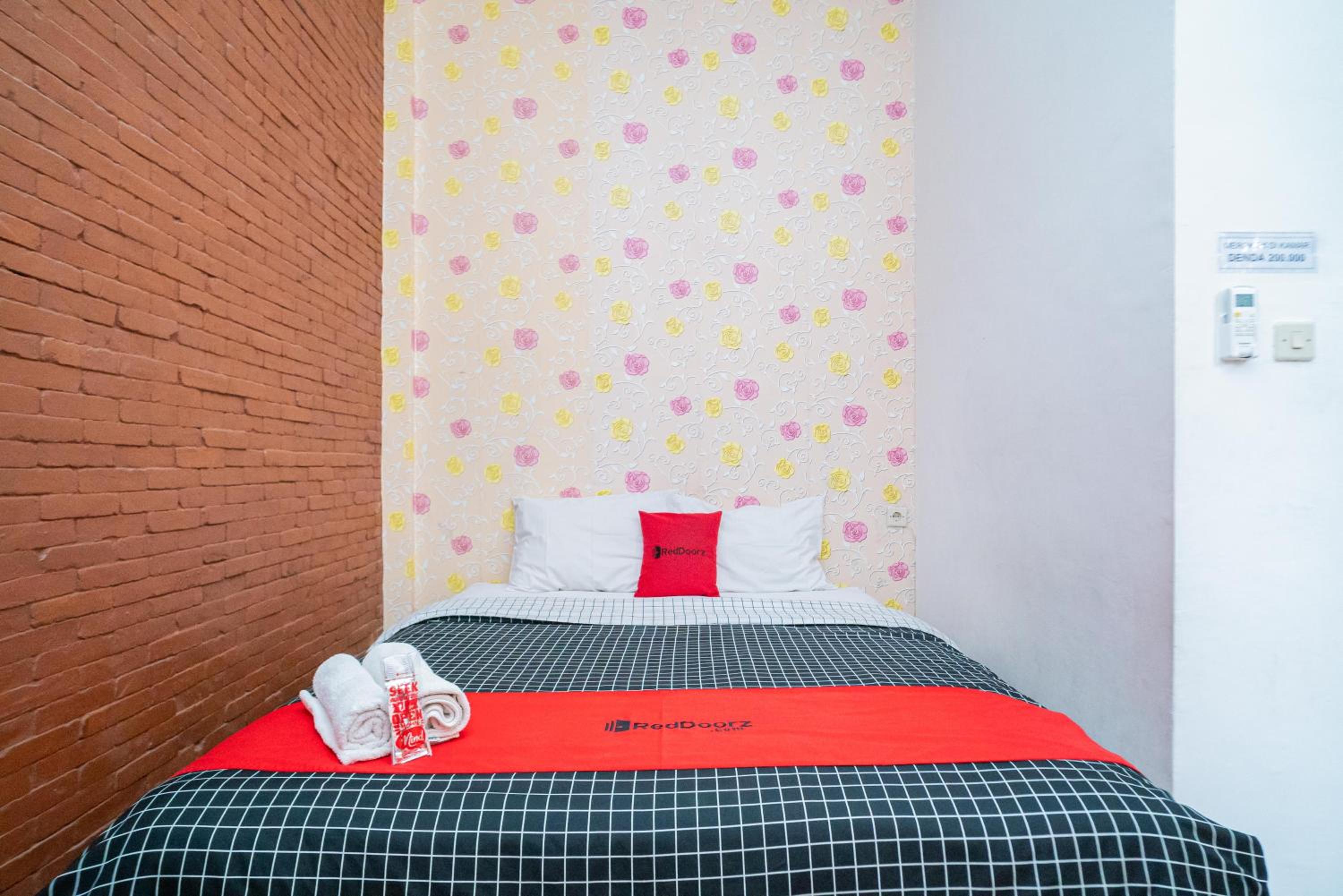 Double Room - Photo 3