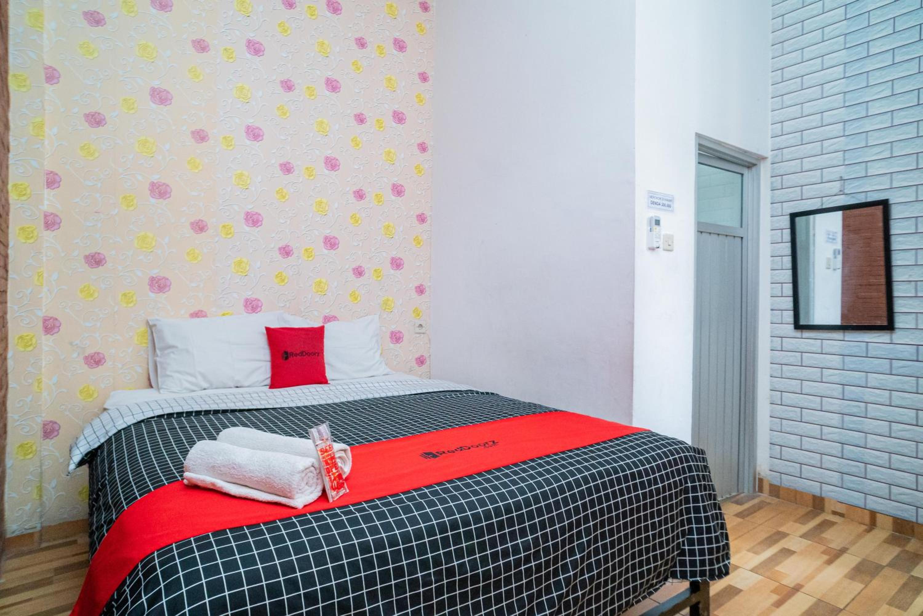 Double Room - Photo 2