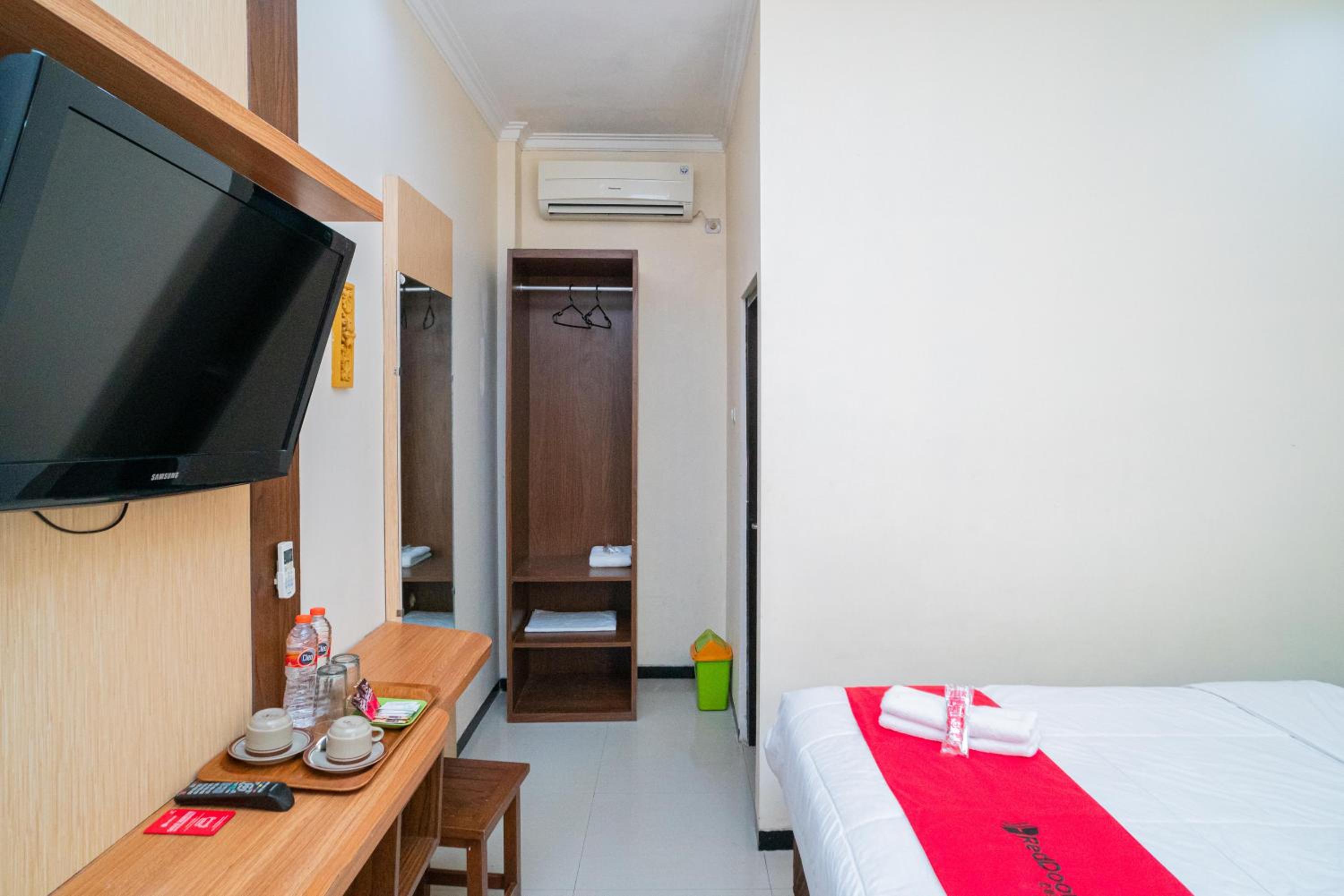 Standard Double Room - Photo 4