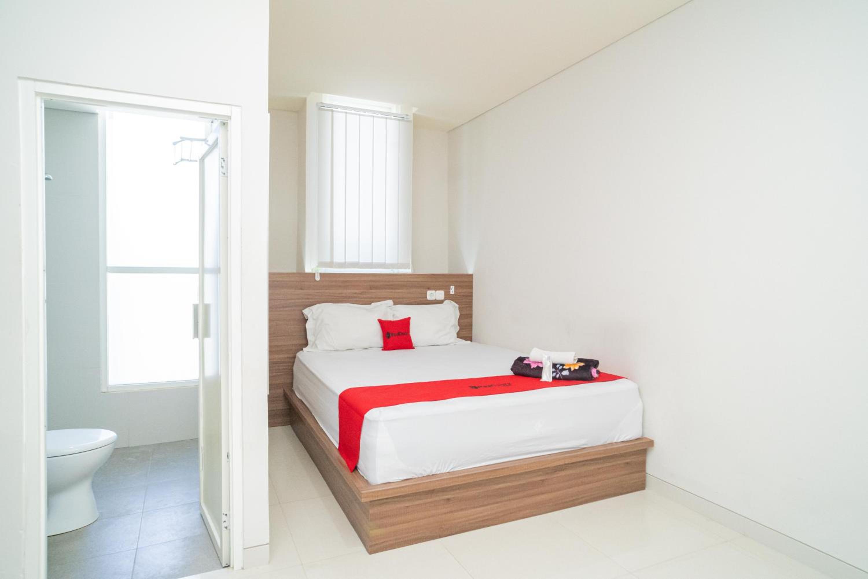 Deluxe Double Room - Photo 1