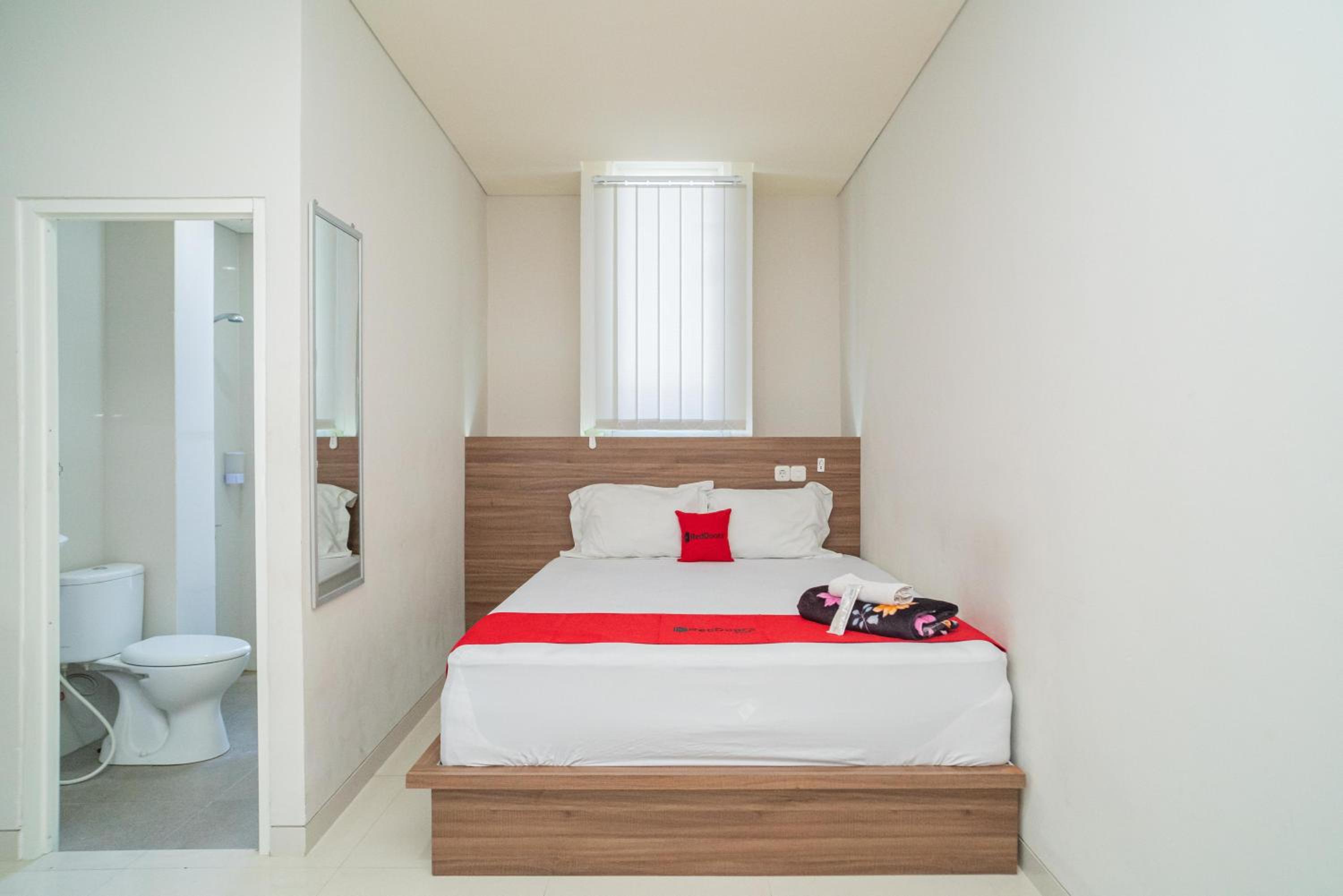 Deluxe Double Room - Photo 2