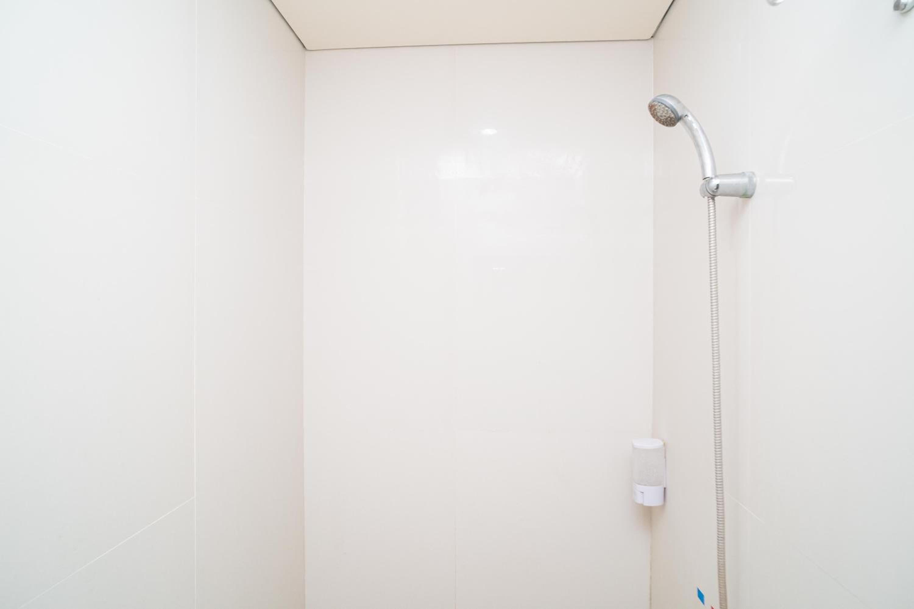 Standard Double Room - Photo 12