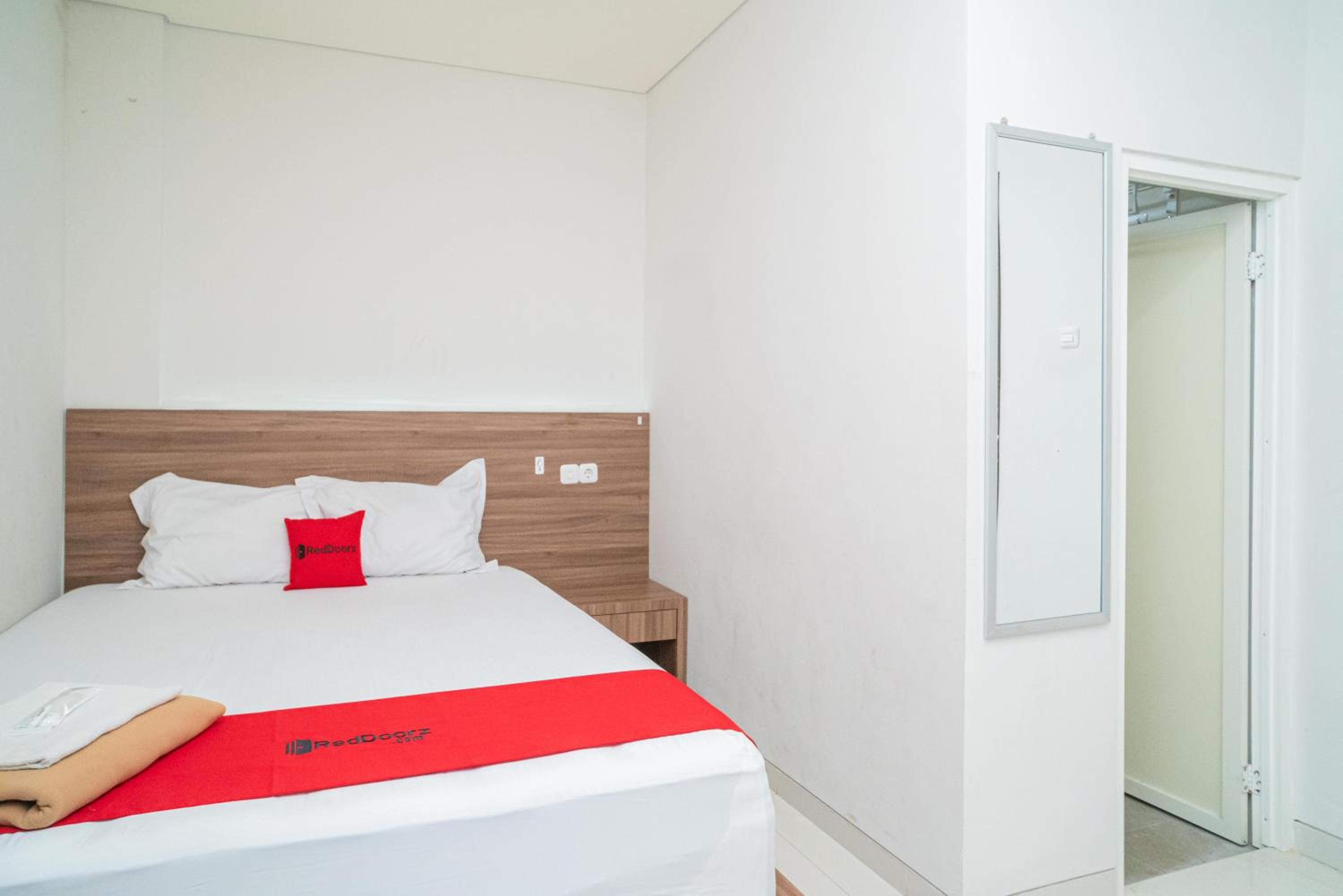 Standard Double Room - Photo 1