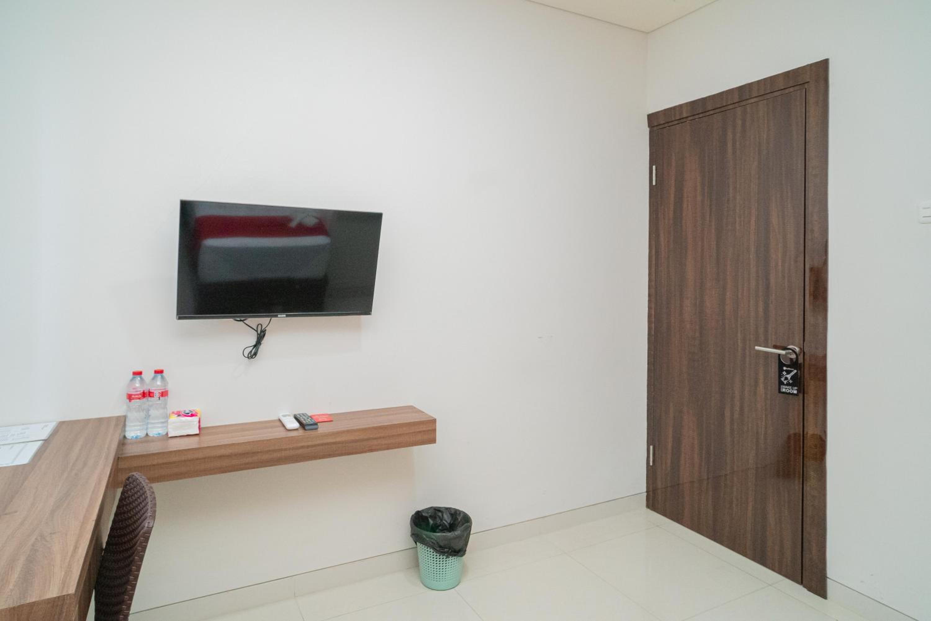 Standard Double Room - Photo 2