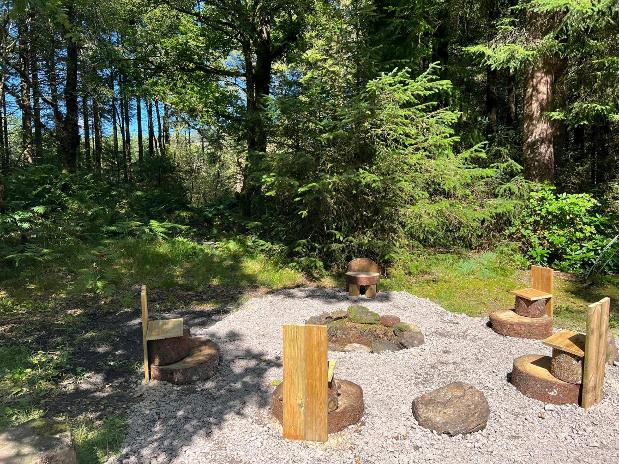 Kinglas Cabin (2 bedrooms) – Free Wi-Fi, Electric hot tub (extra charge) photo 3