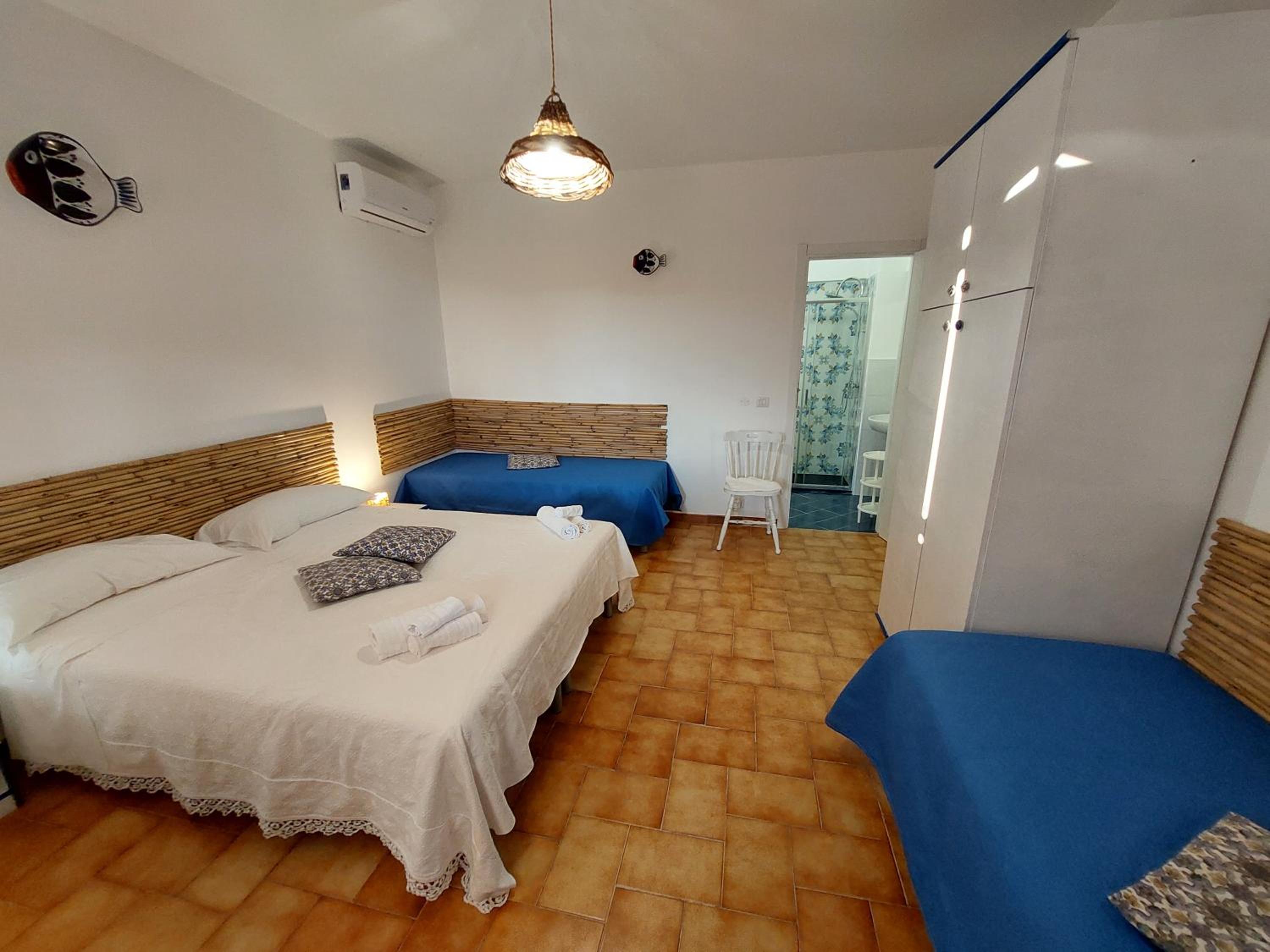 Deluxe Quadruple Room