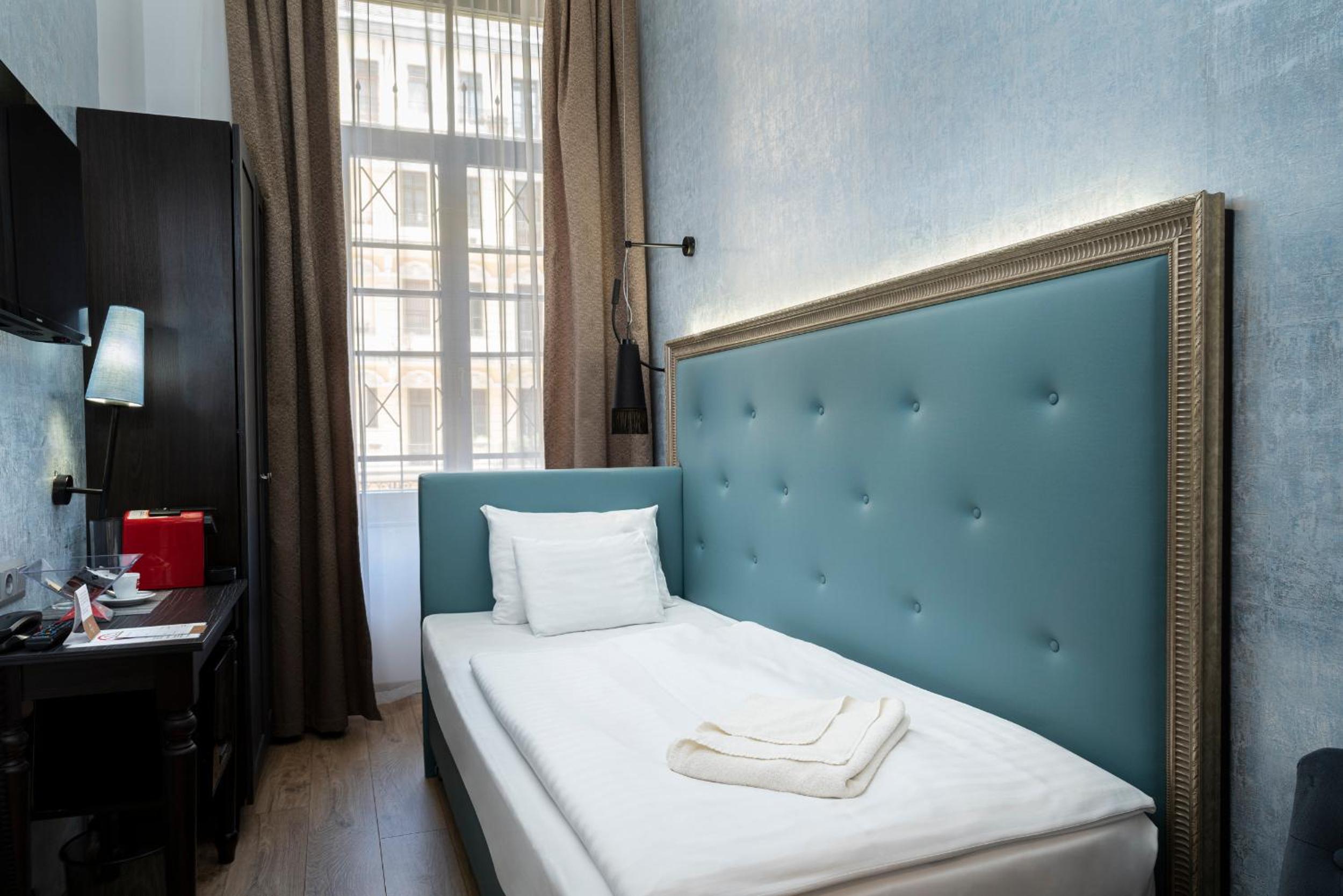 מלון ממוריז בודפשט — Deluxe Single Room