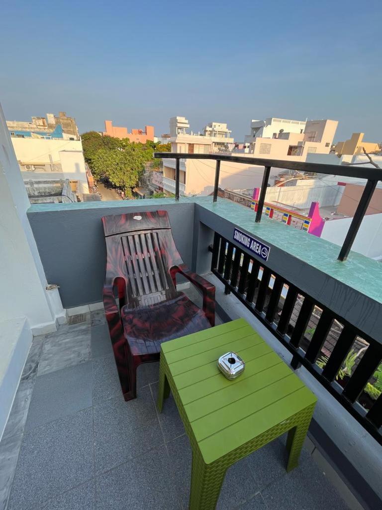 Double Room with Balcony photo 3