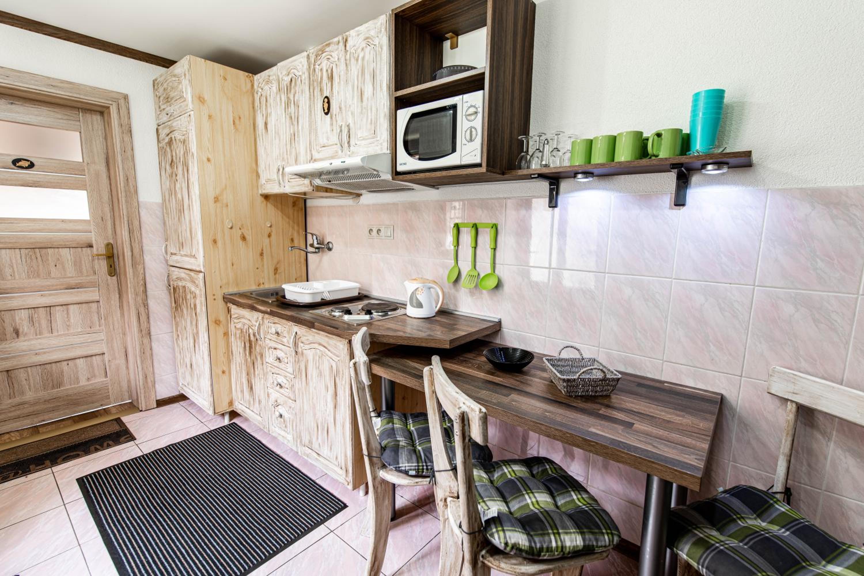 Apartment - Ground Floor photo 3