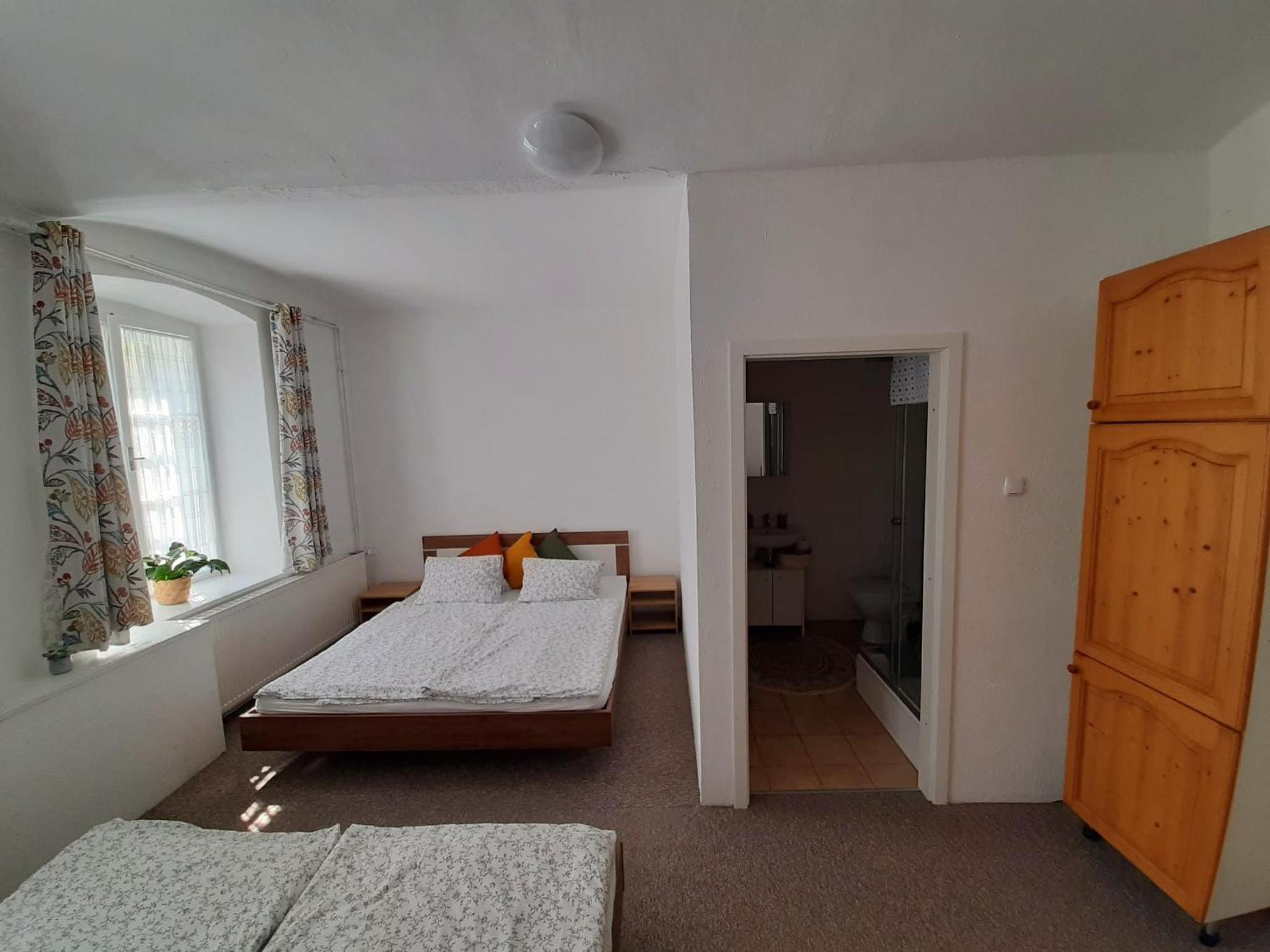 One-Bedroom Ground Floor Apartment - Photo 1